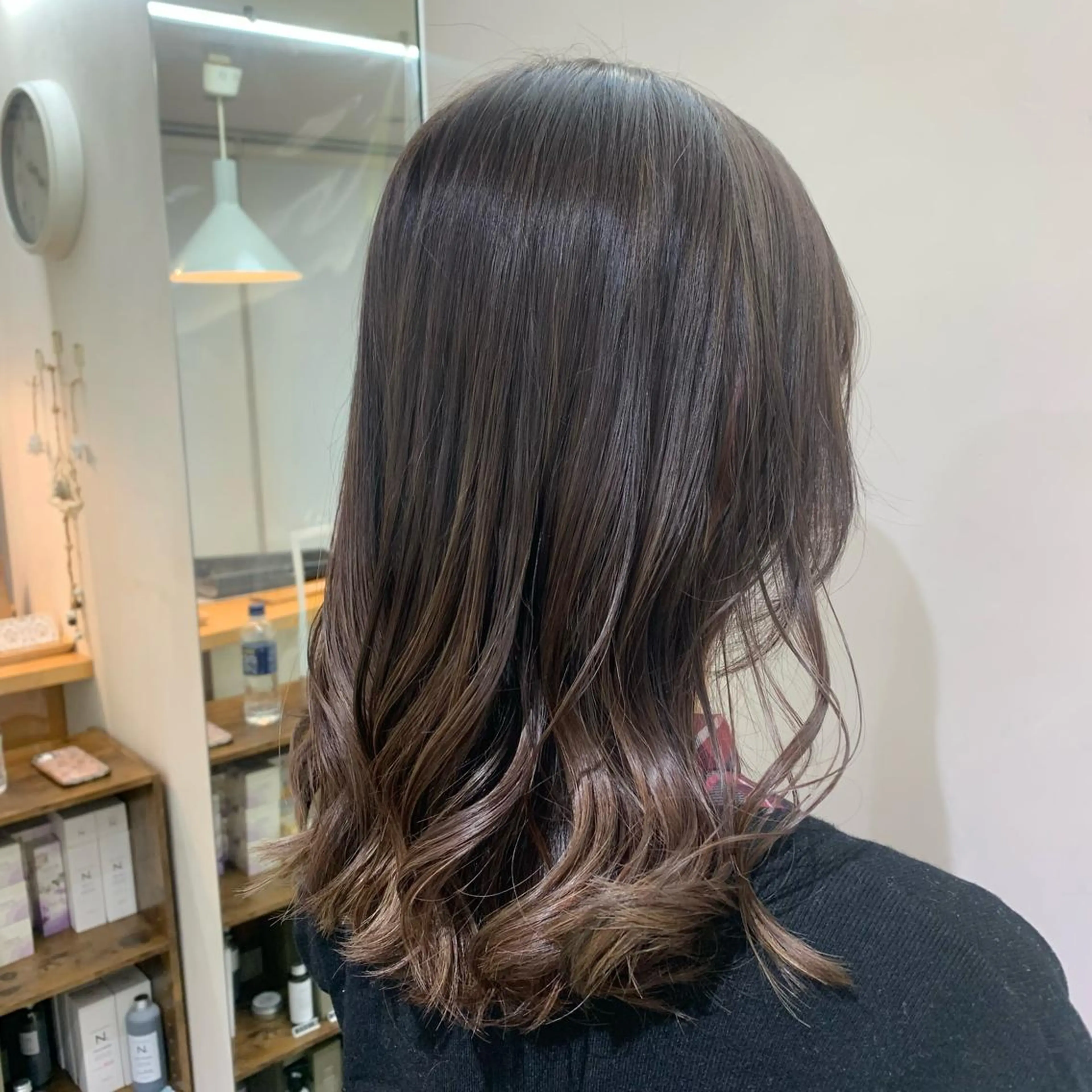 セミロング カラー GO TODAY シェアサロン 銀座Arc店所属・デジタルパーマ🫧 韓国風ヘア🫧サクラのヘアスタイル