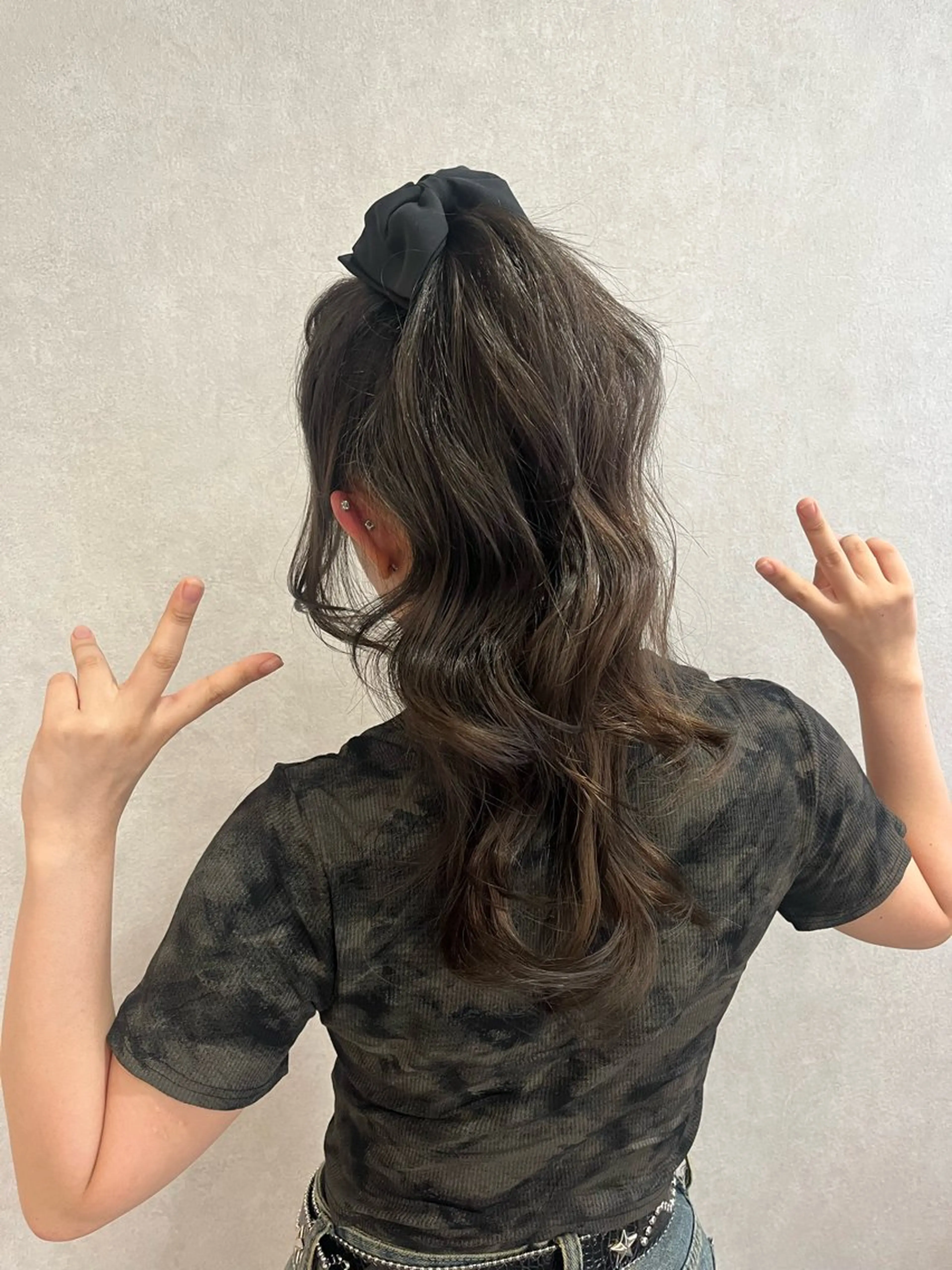ロング カット ヘアカラー いまい ちひろのヘアスタイル