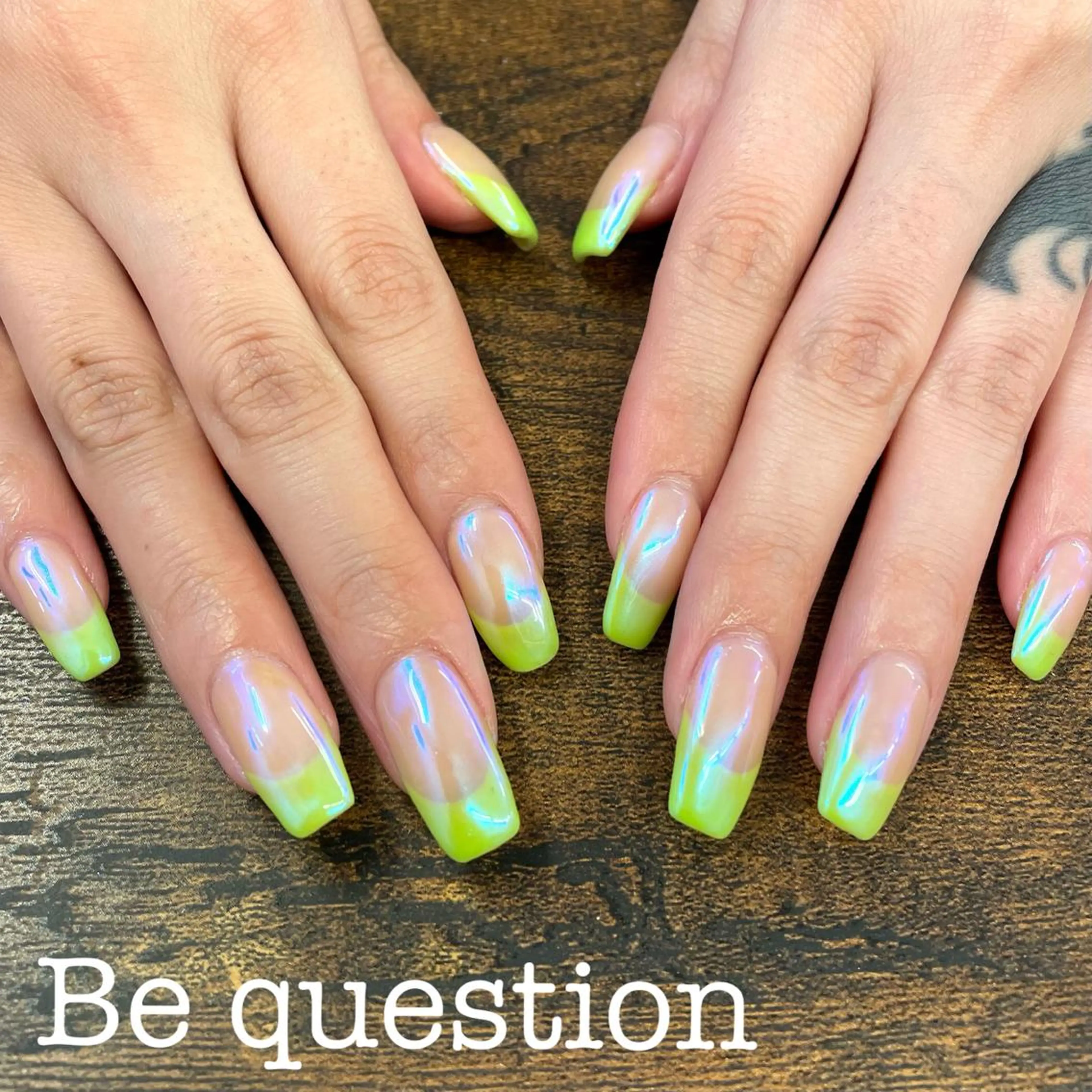 ネイル オーロラネイル ハンドネイル ueki junのネイルデザイン