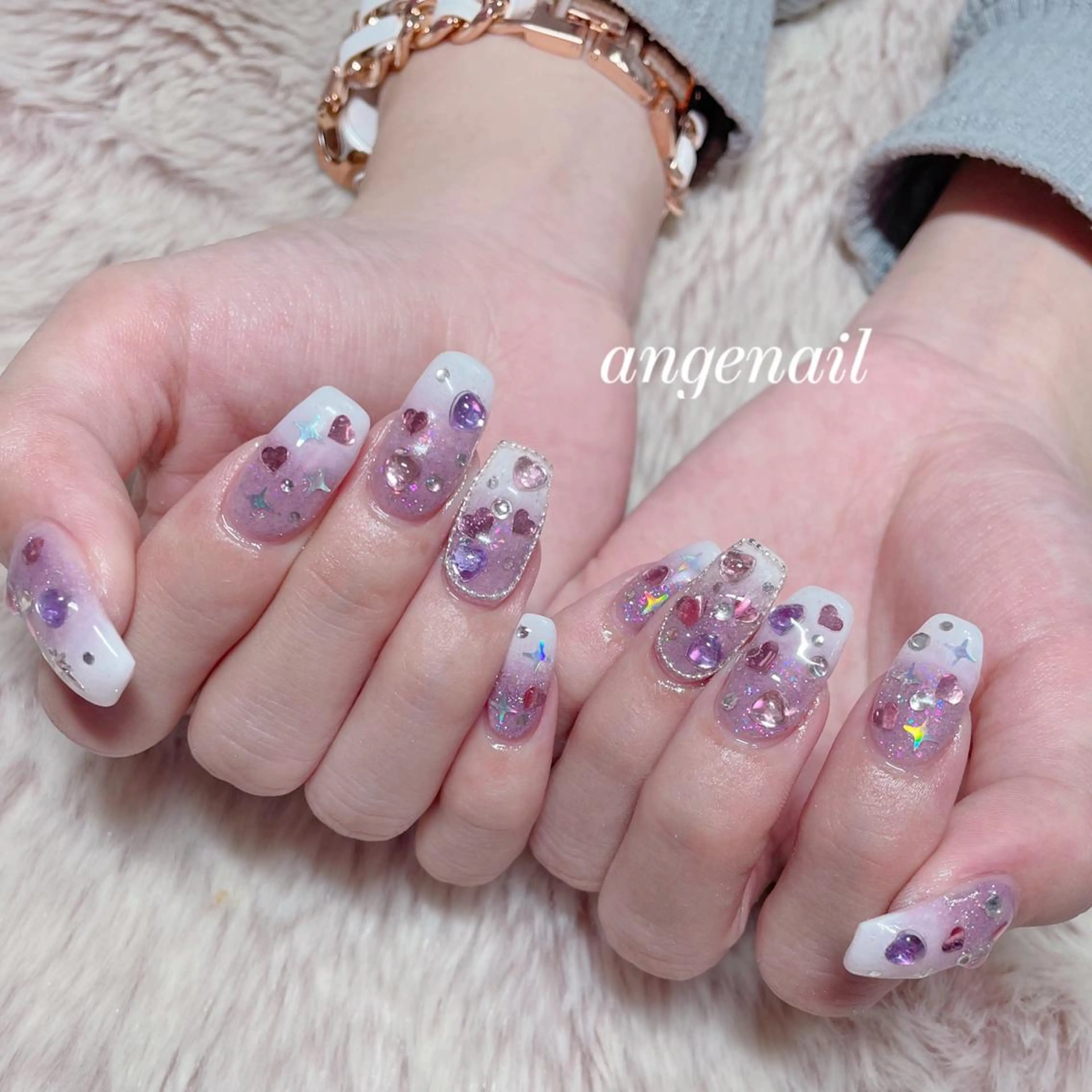 ネイル ハンドネイル オーナーネイリスト MAKIのネイルデザイン