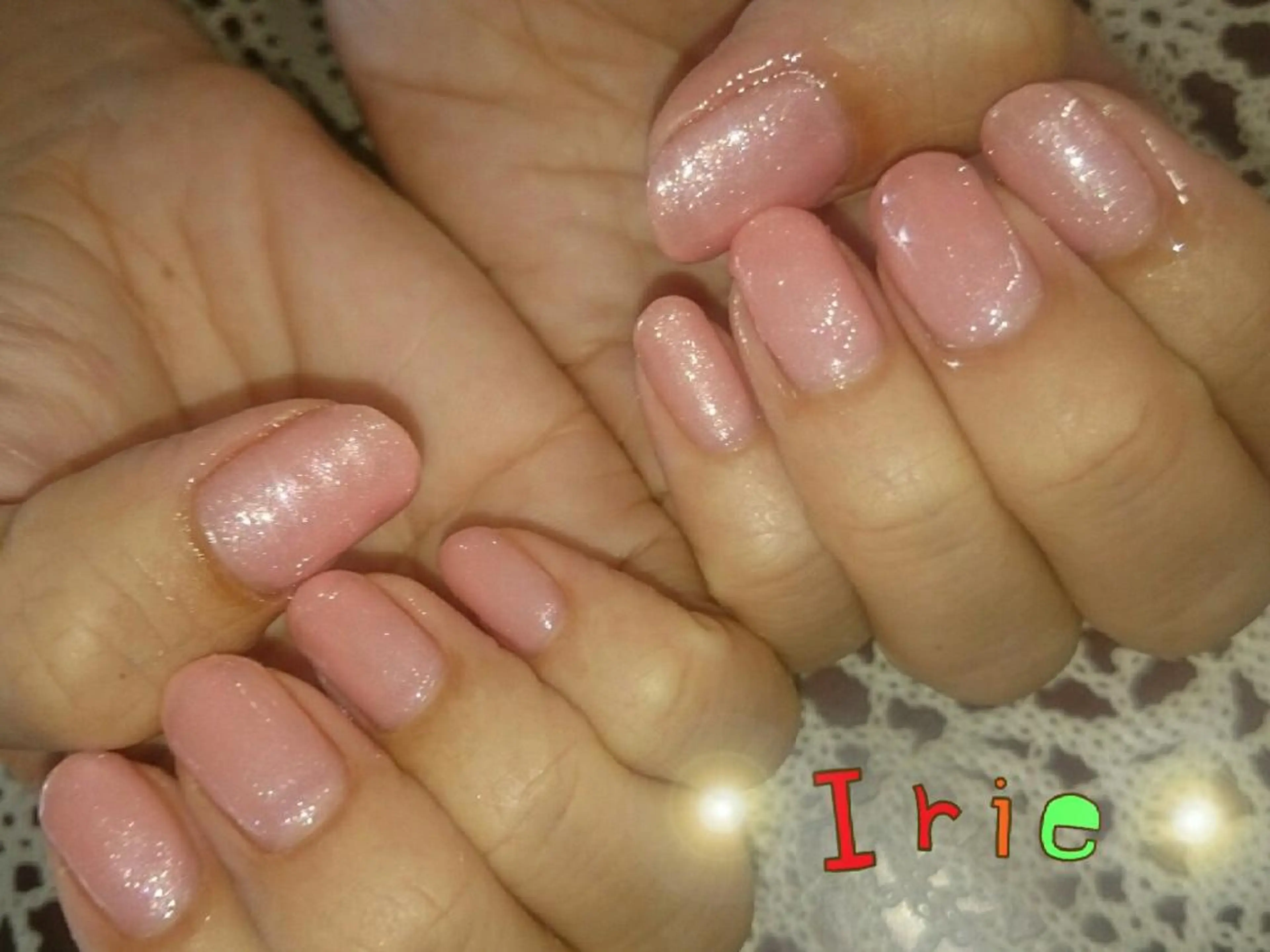 ネイル シンプルネイル ハンドネイル ハンドケア Hair salon Irie所属・與儀 知佳のネイルデザイン