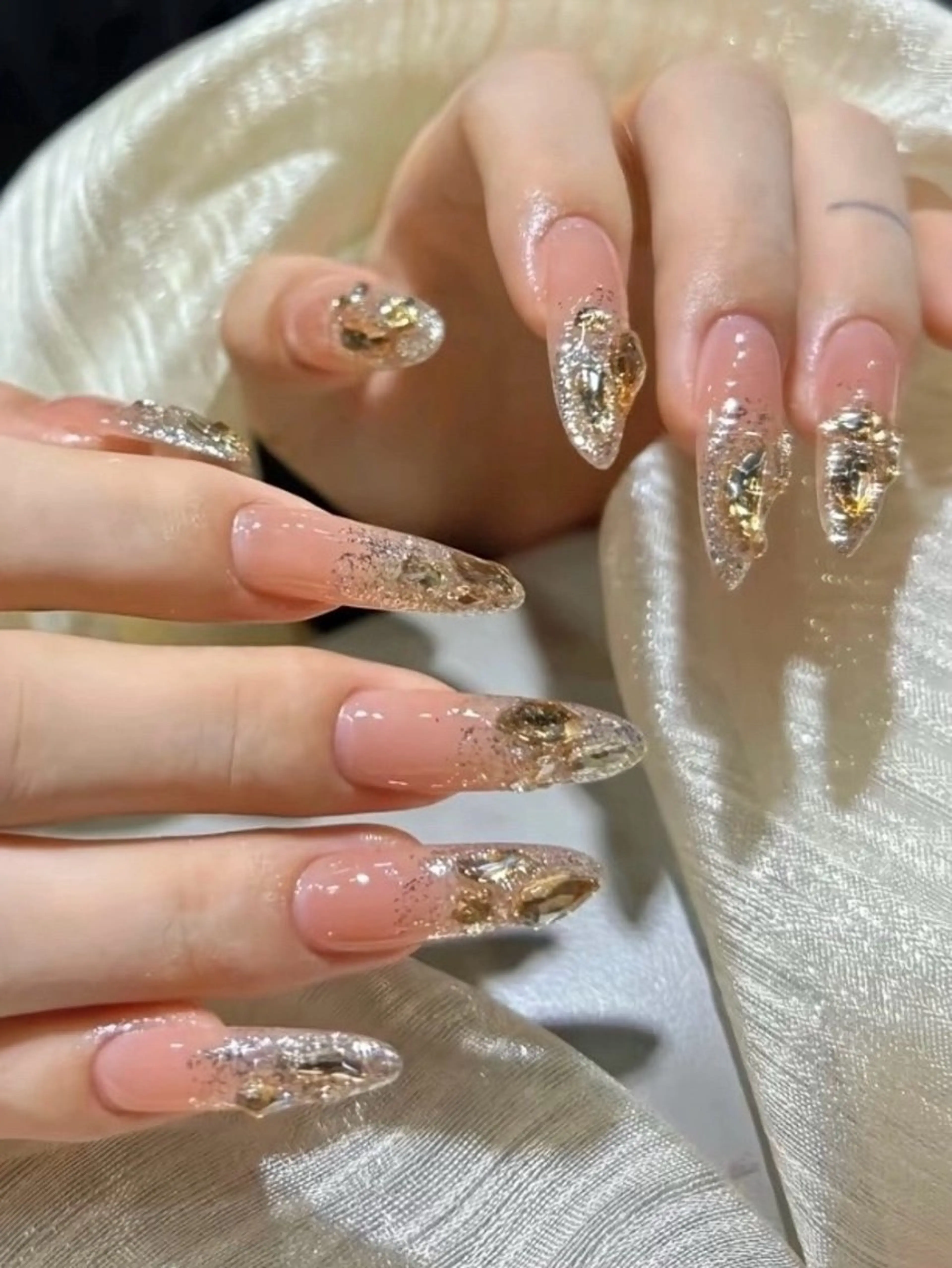 ネイル 長さ出し フットネイル ジェルネイル 韓国ネイル マグネットネイル YMT NailStudio所属・YMT NailStudioのネイルデザイン