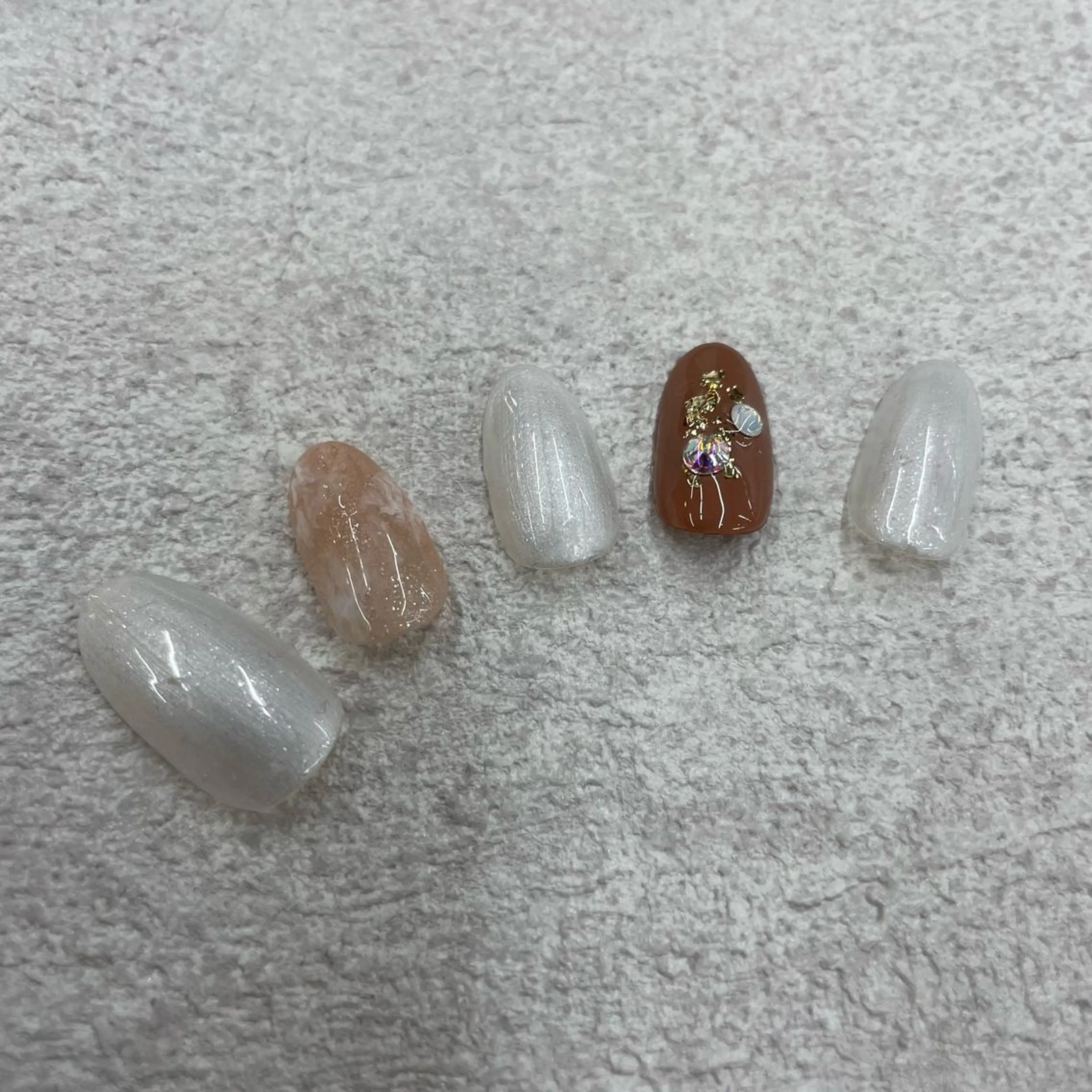 ネイル 東京ネイルアカデミー所属・Hitomi .Oのネイルデザイン