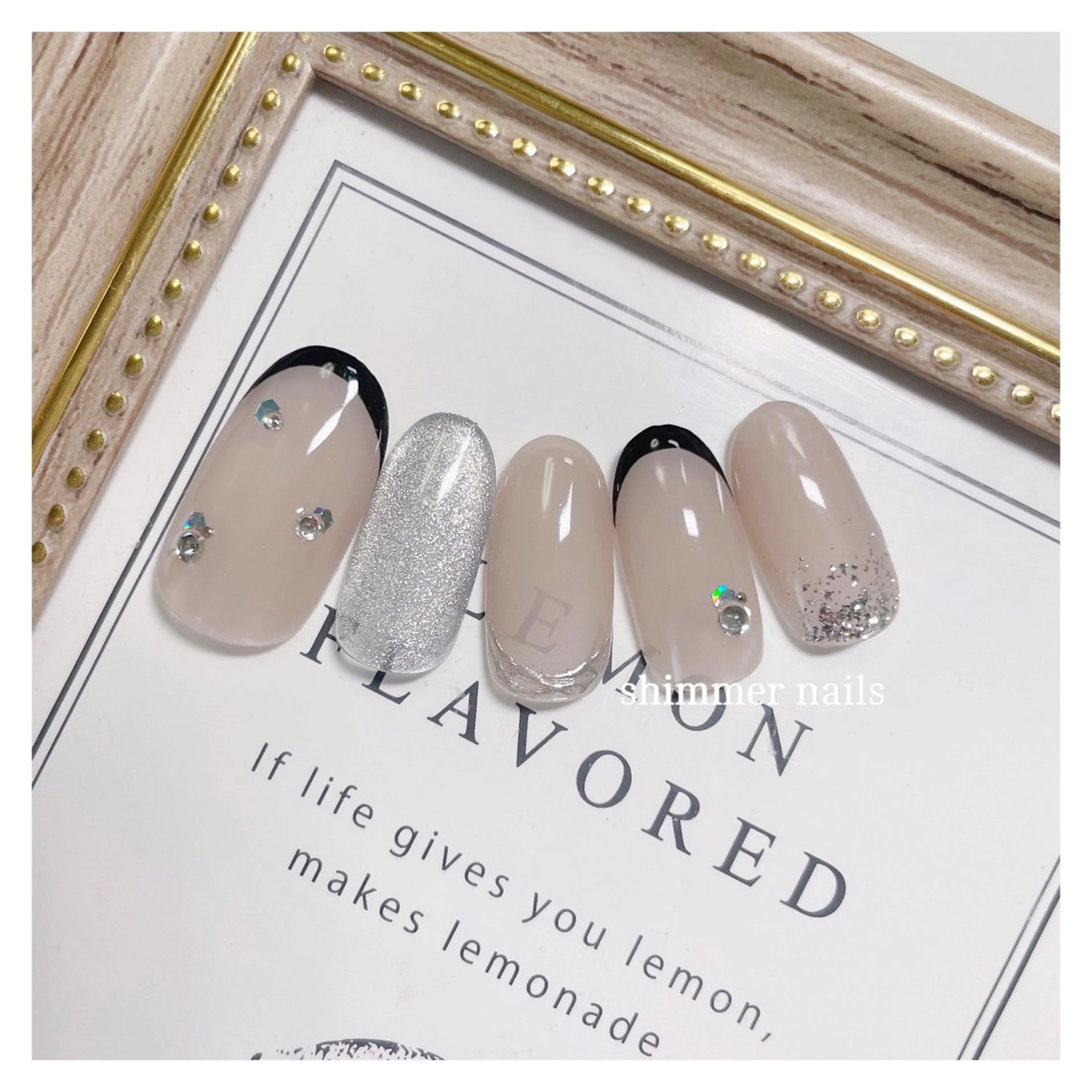 ネイル フレンチネイル shimmer nailsのネイルデザイン