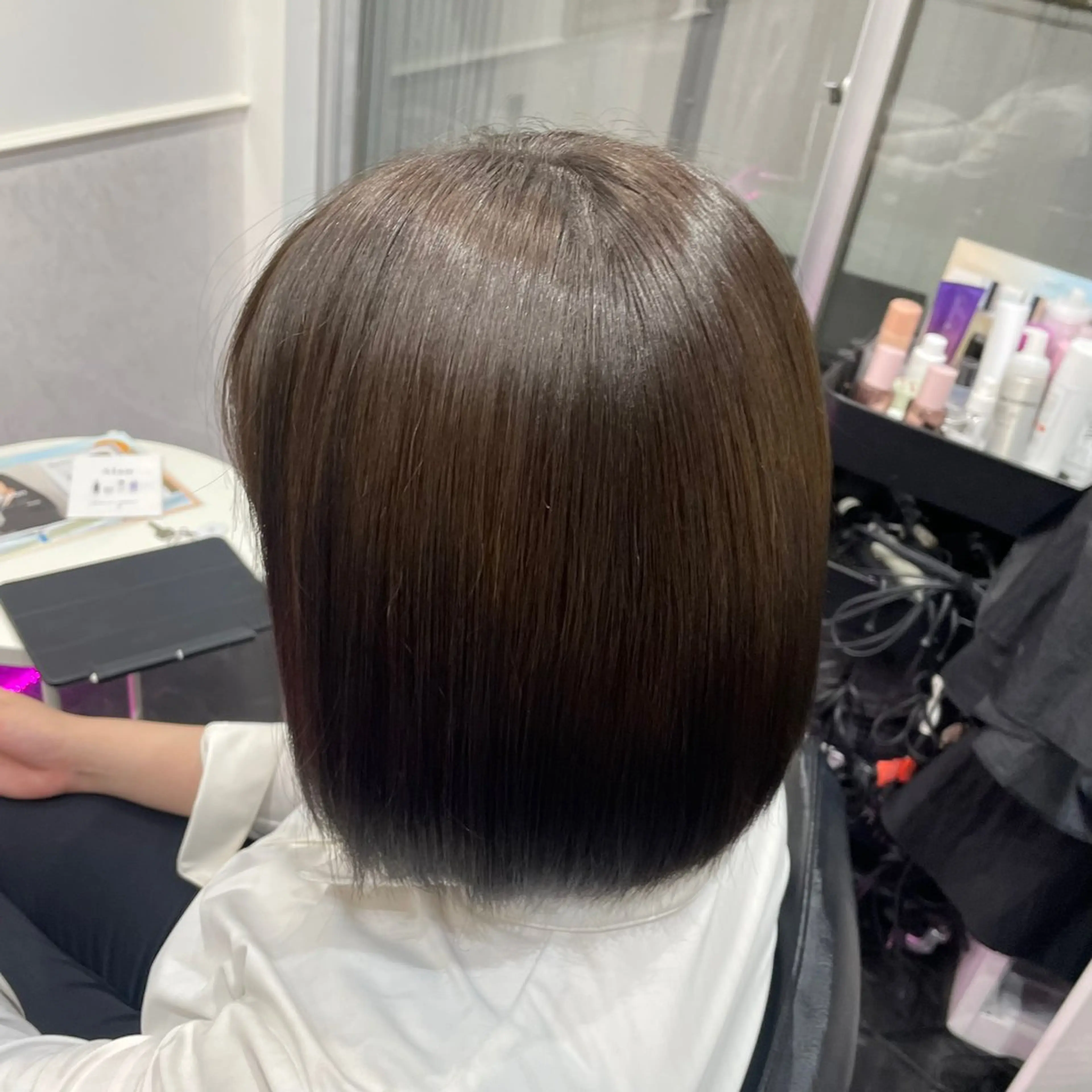 ミディアム 抜け感/ワンカラー/ 明大前/桑田のヘアスタイル