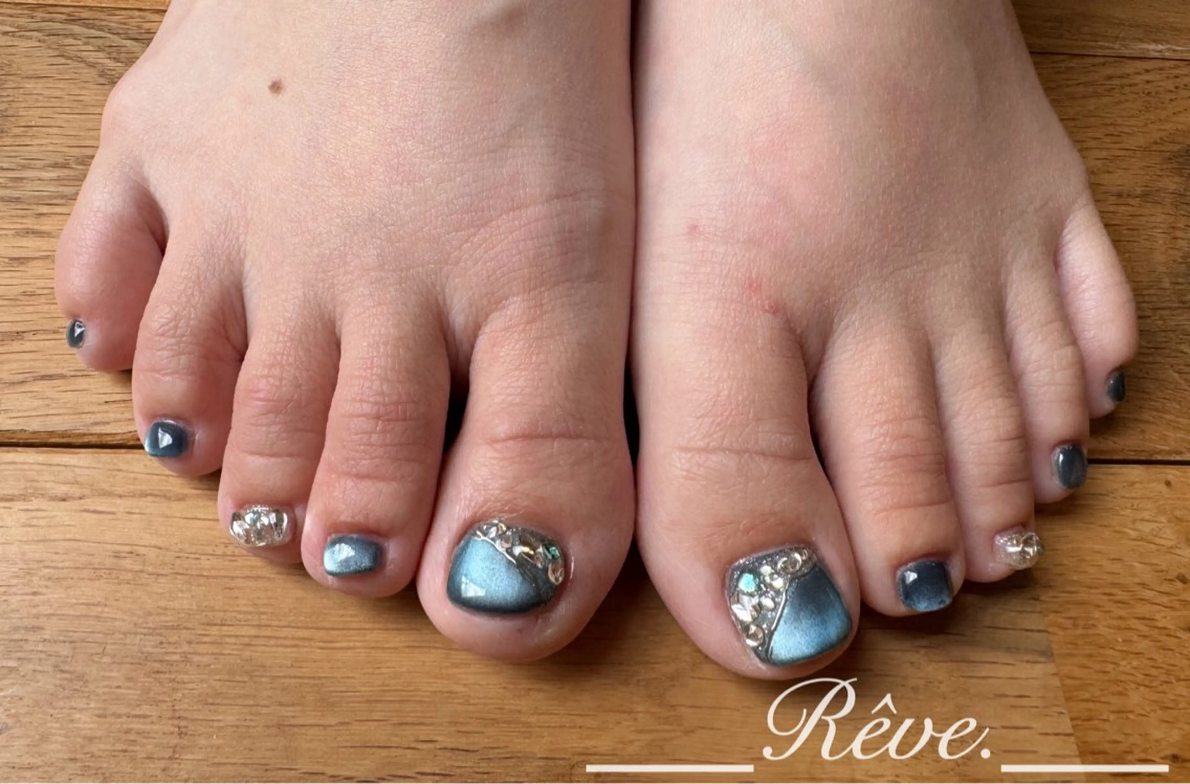 ネイル Reve.所属・Reve. 黒澤のネイルデザイン