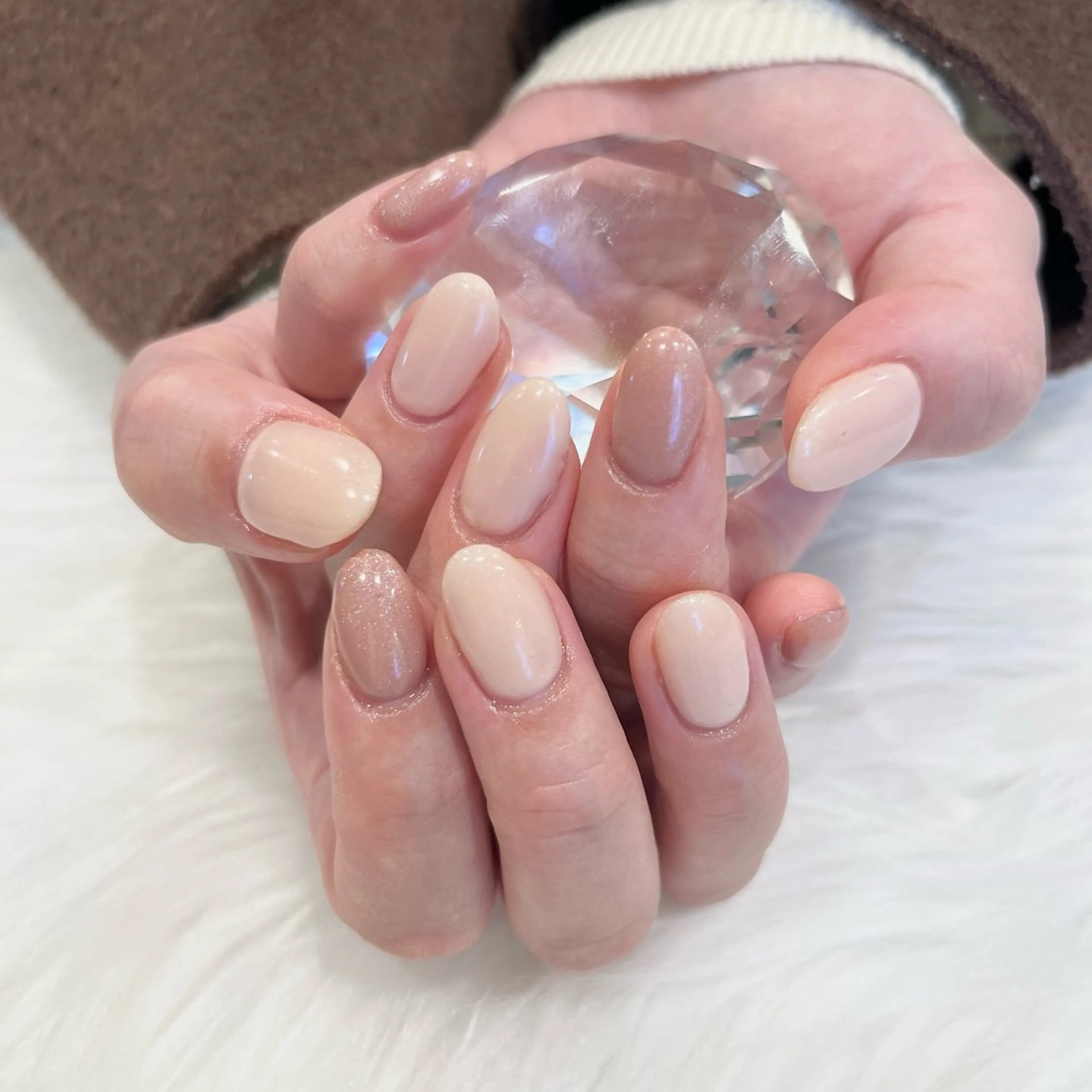 ネイル ラメ(グリッター) ホワイト ハンドネイル Nobody_ Mikieのネイルデザイン