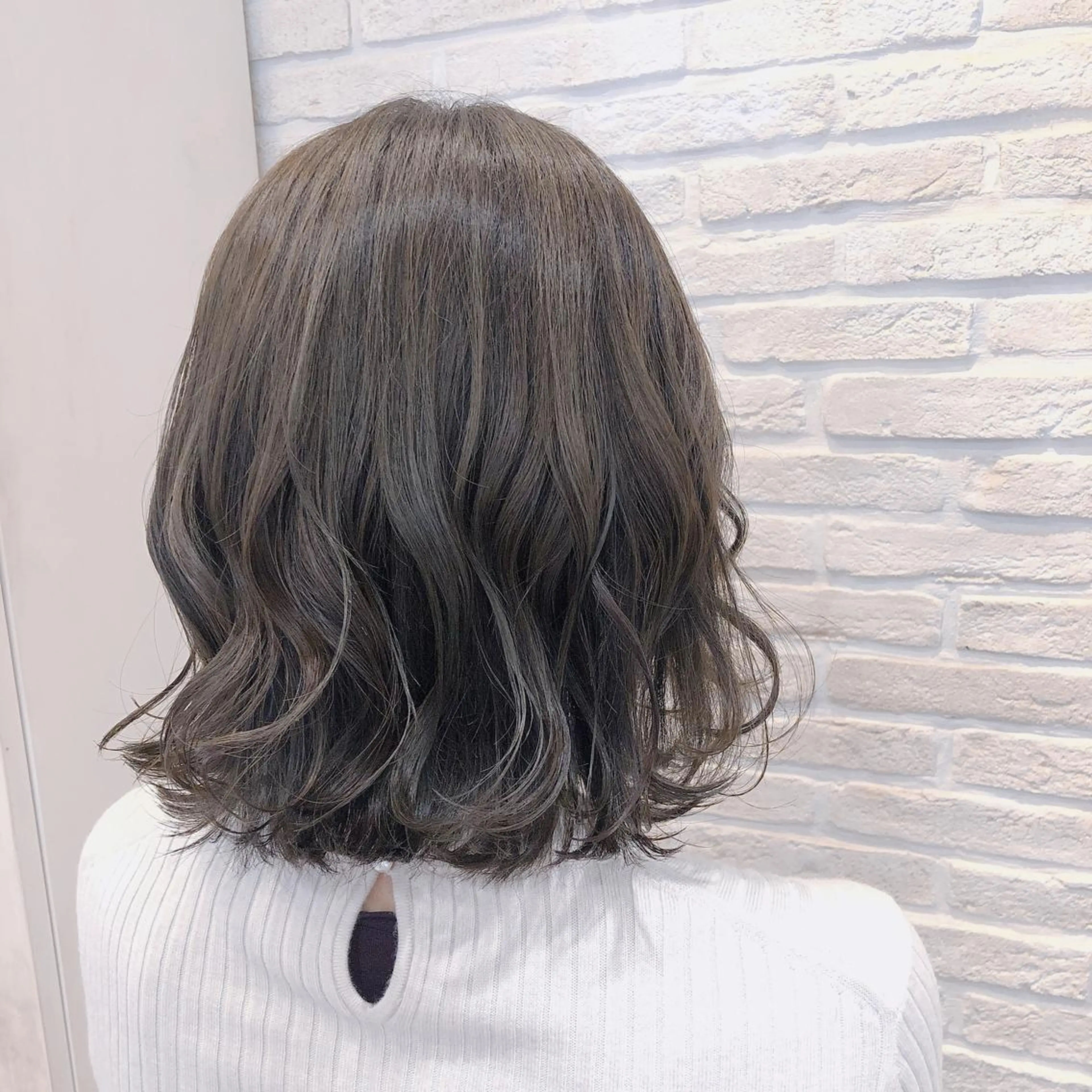 ミディアム 透明感カラー💖 Stylist佐藤澪のマツエク・マツパデザイン