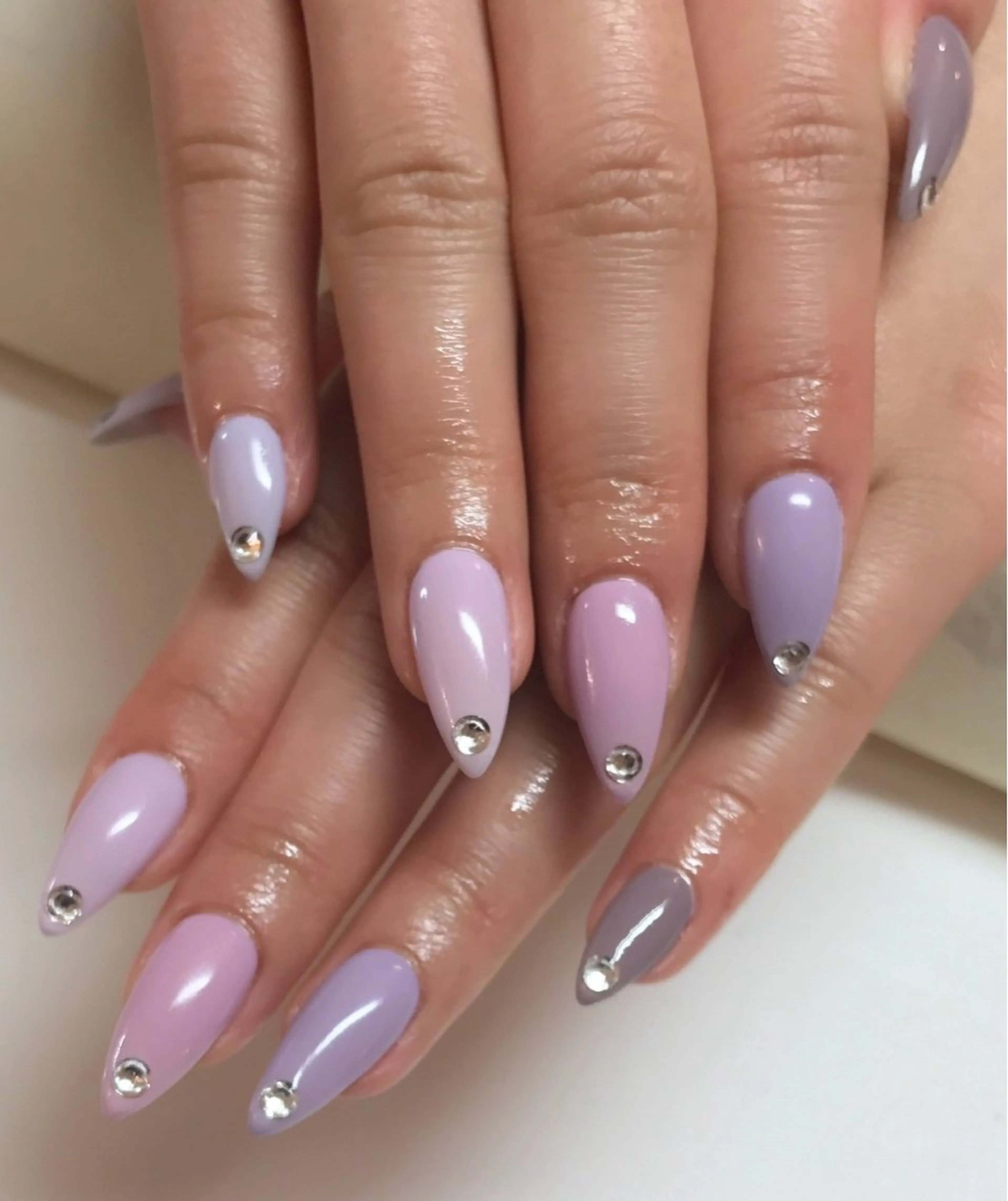 ネイル Attrait所属・momo sのネイルデザイン