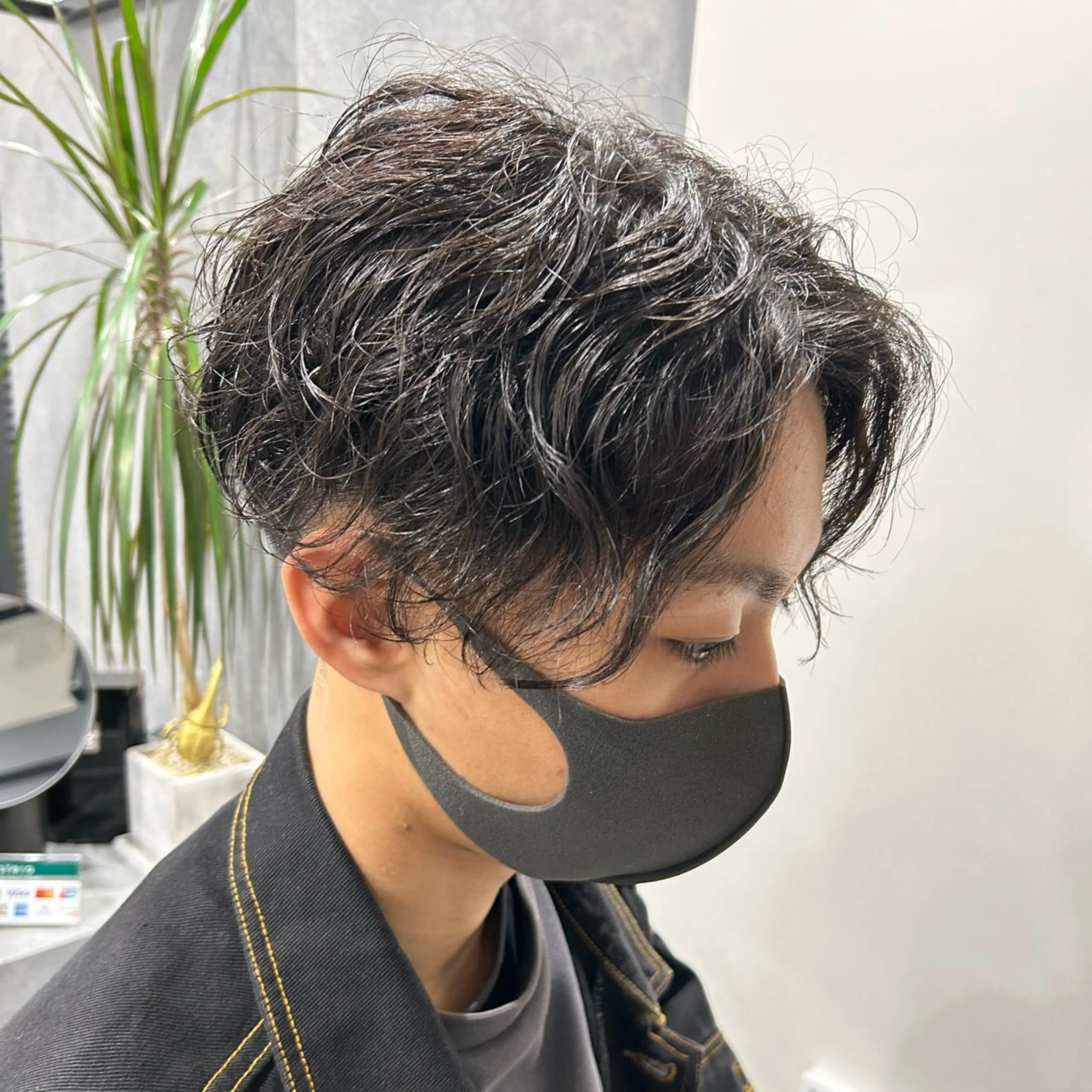 パーマ メンズ センターパート メンズパーマ スパイラルパーマ カット パーマ 🫧垢抜けヘア🫧 工藤真愛のヘアスタイル