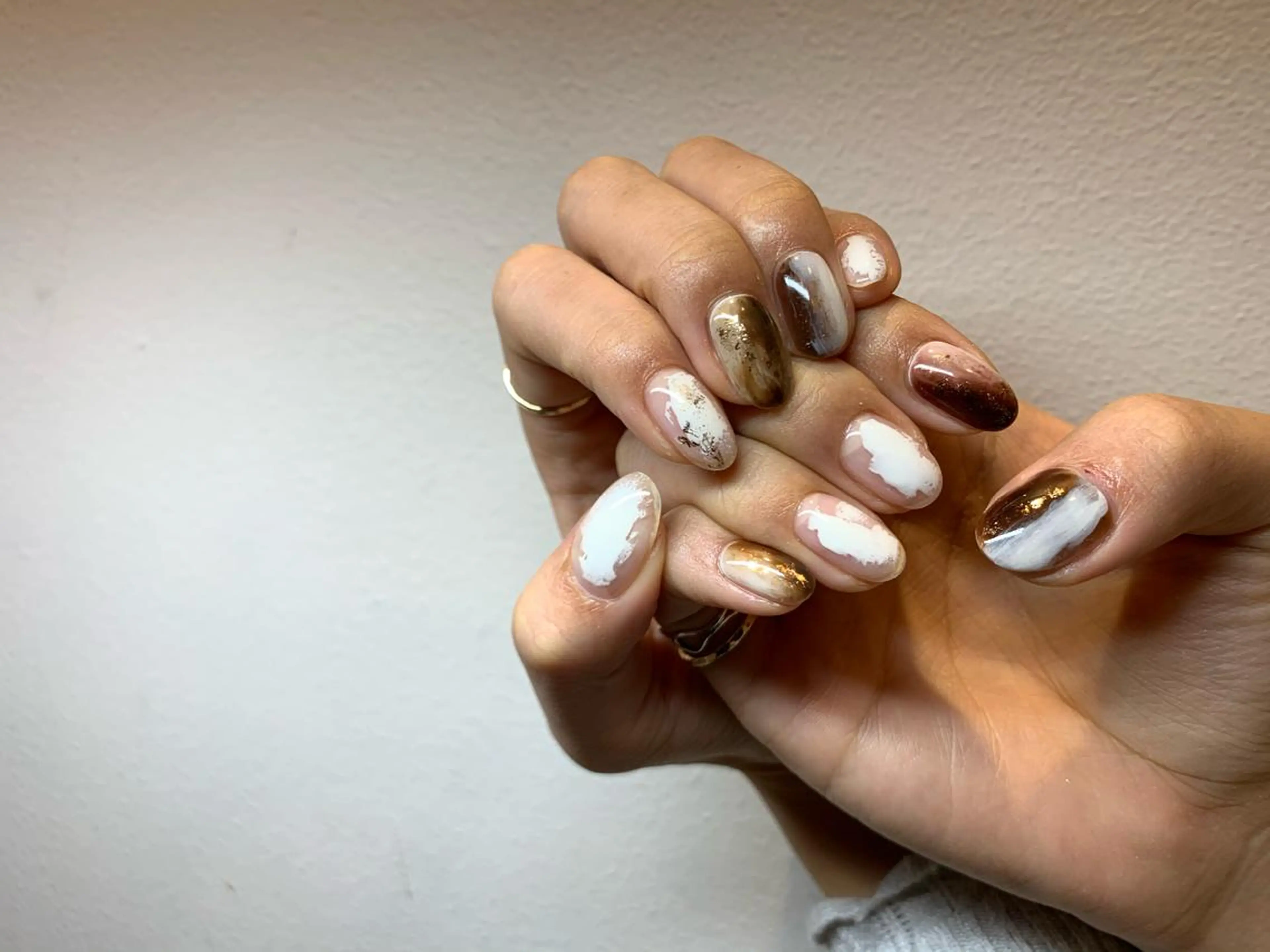 ネイル ハンドネイル repos~ルポ~所属・里見 麗のネイルデザイン