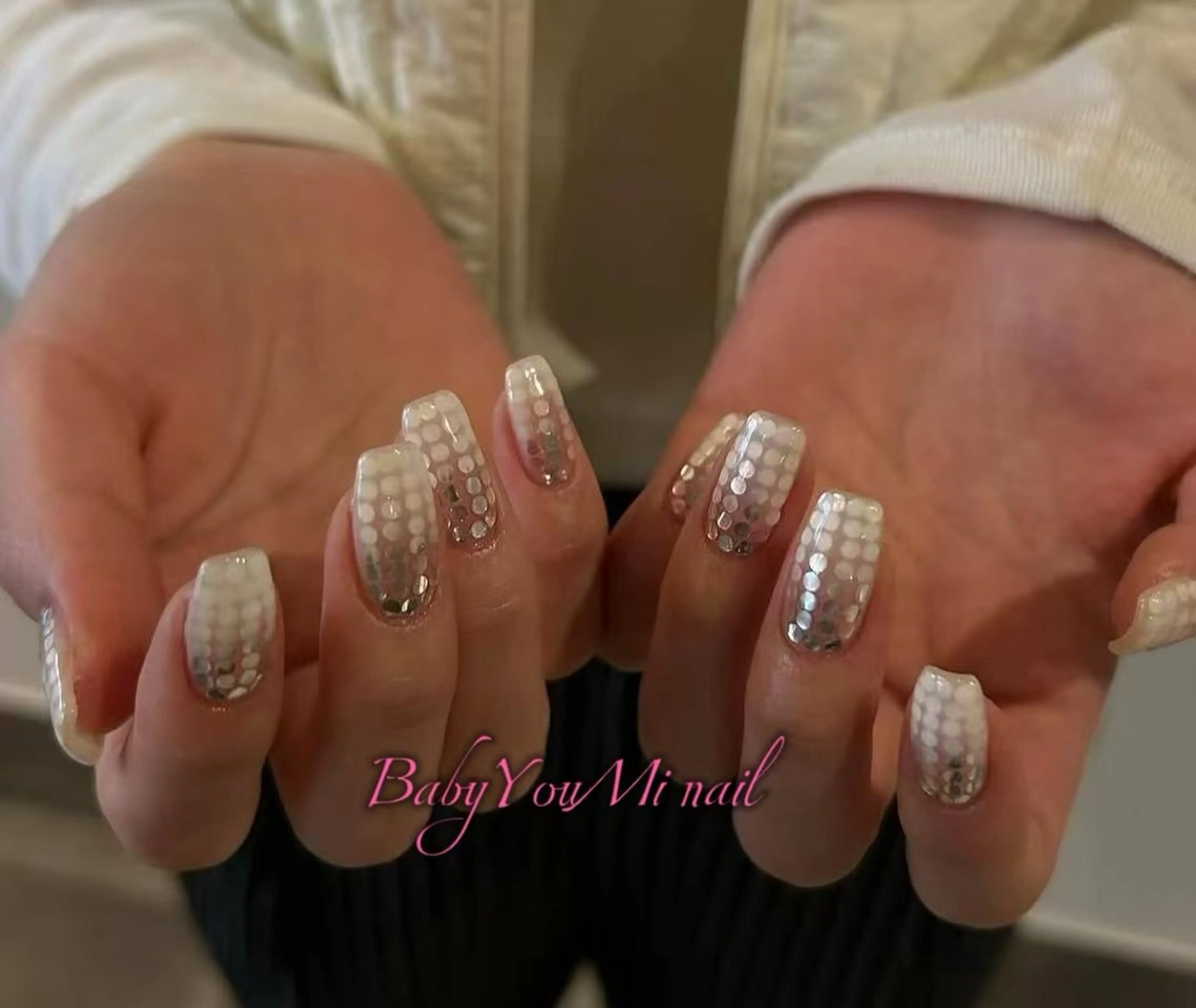 ネイル オーロラネイル フラワーネイル フットネイル フレンチネイル ジェルネイル ハンドネイル BabyYouMi nailのネイルデザイン