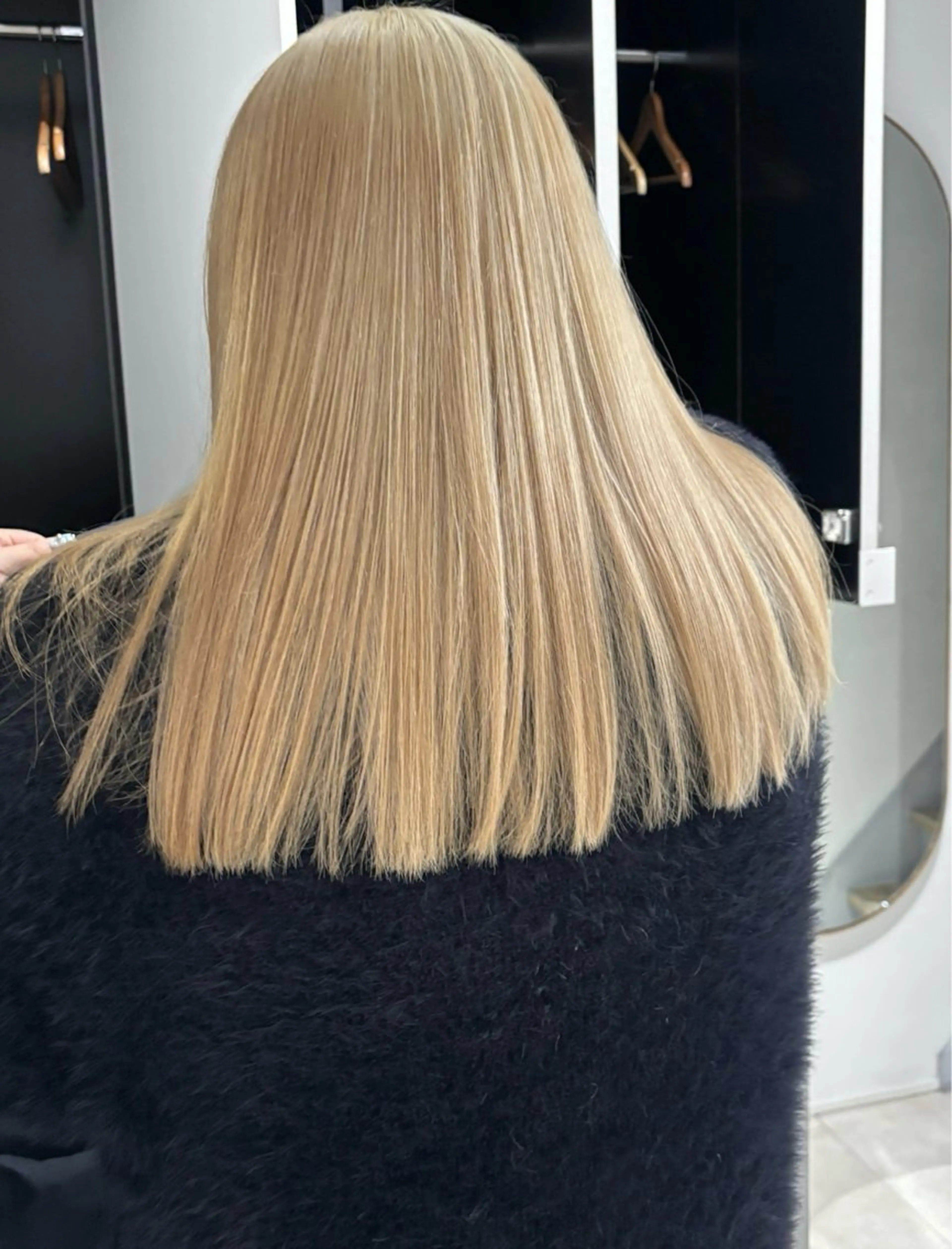 カラー miyu  / 柔らかい透明感カラーのヘアスタイル