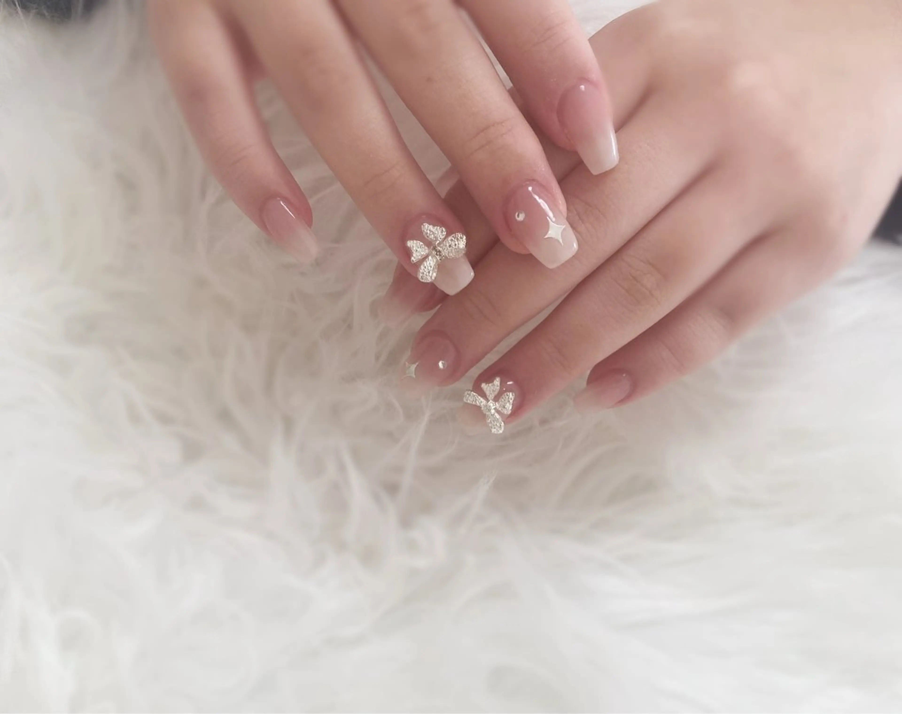 ネイル ESPOIR Ｎのネイルデザイン