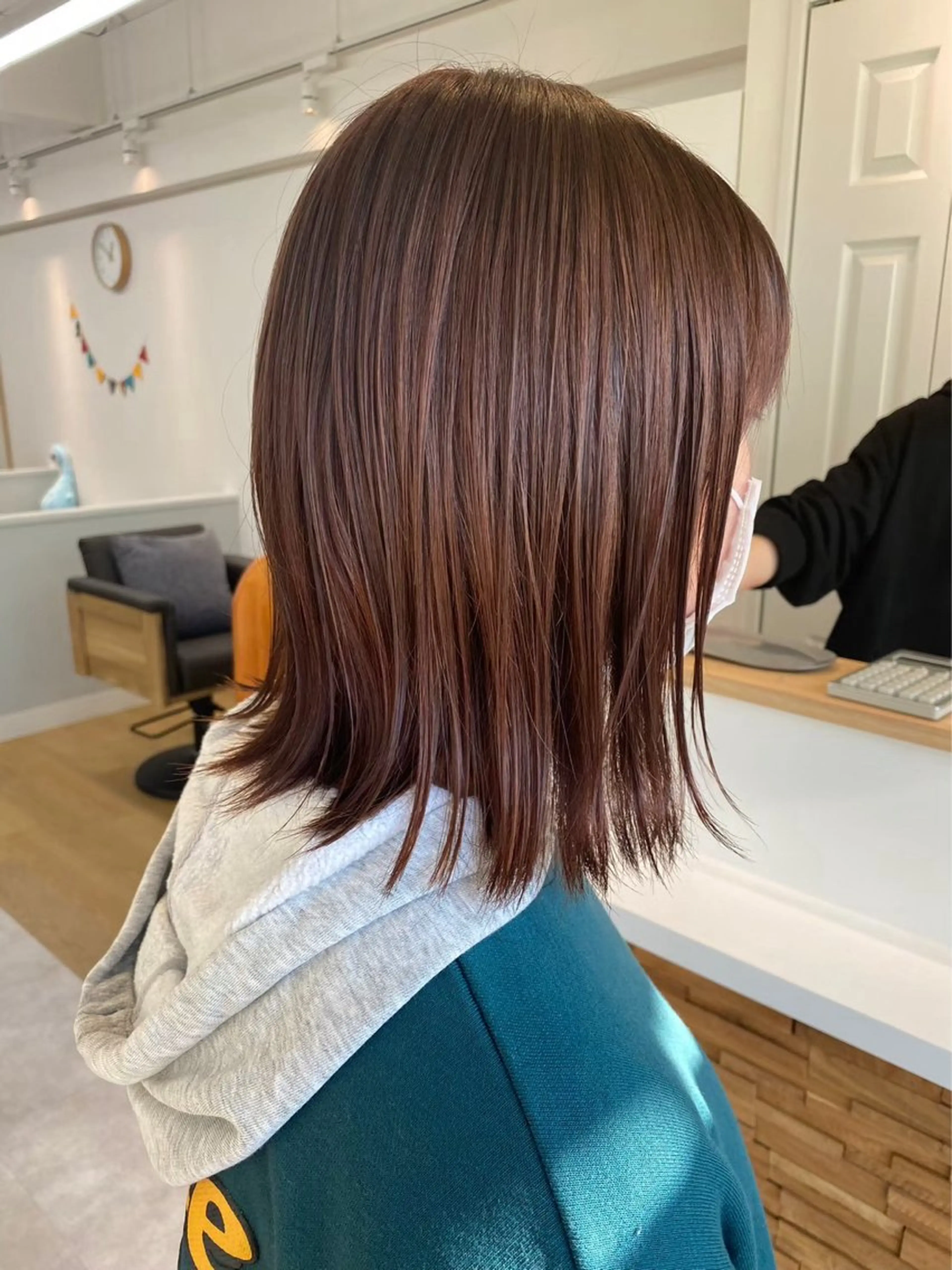 ミディアム ボブ カット 臺 佳連のヘアスタイル