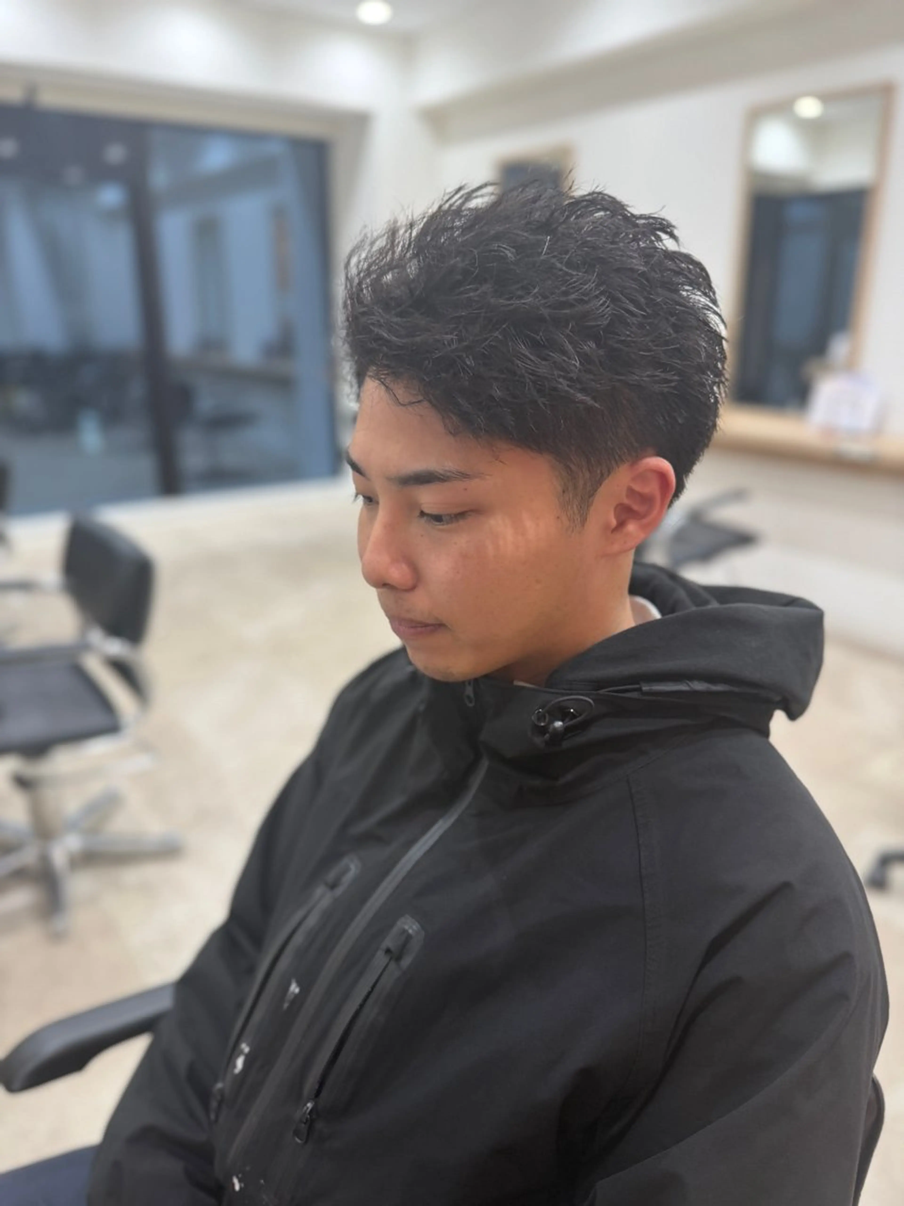 ショート ショートヘア 山中 翔平のヘアスタイル