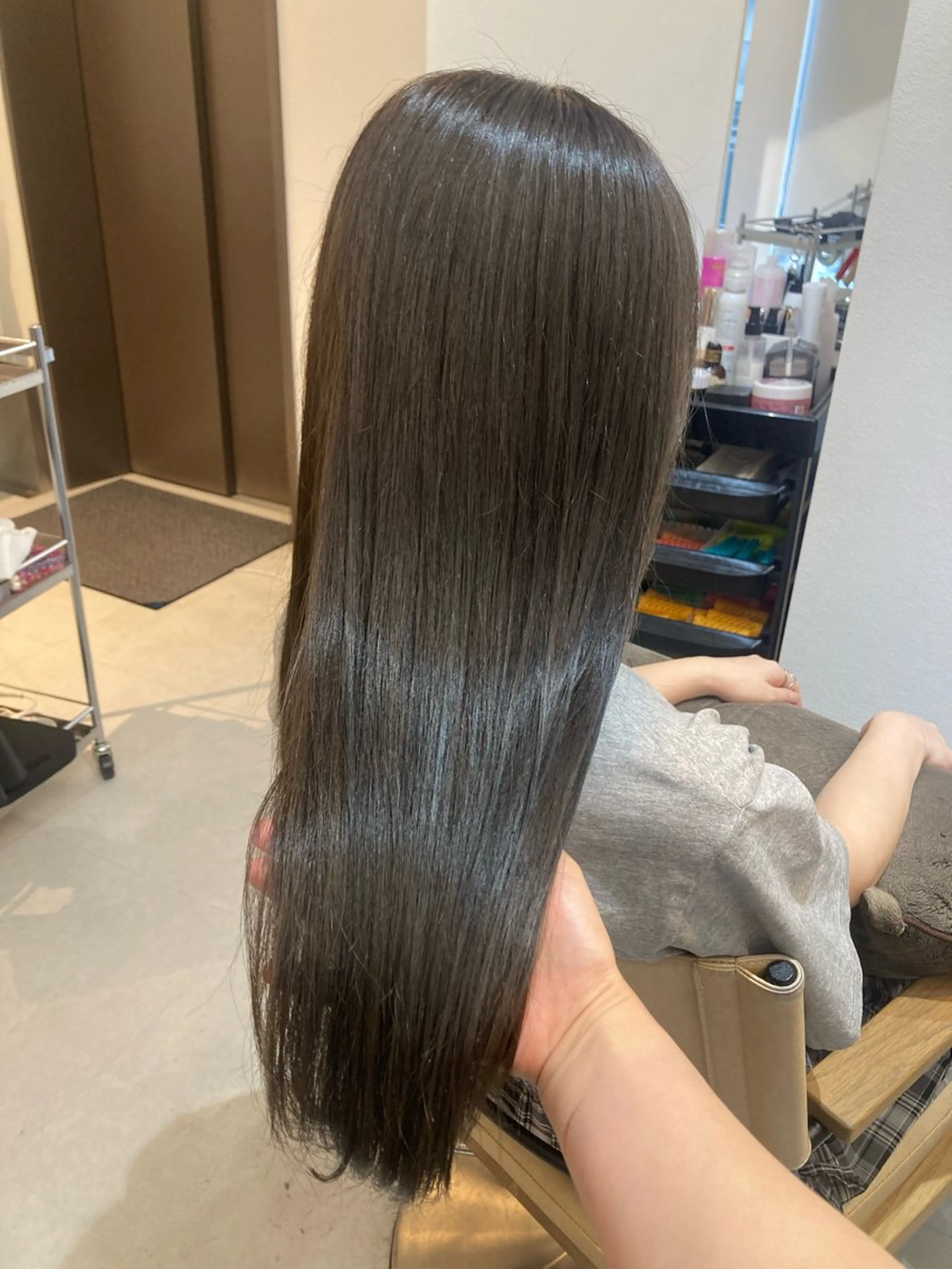 ロング カット ヘアカラー トリートメント ✨色持ちの良い艶 カラー✨蟹江真世のヘアスタイル