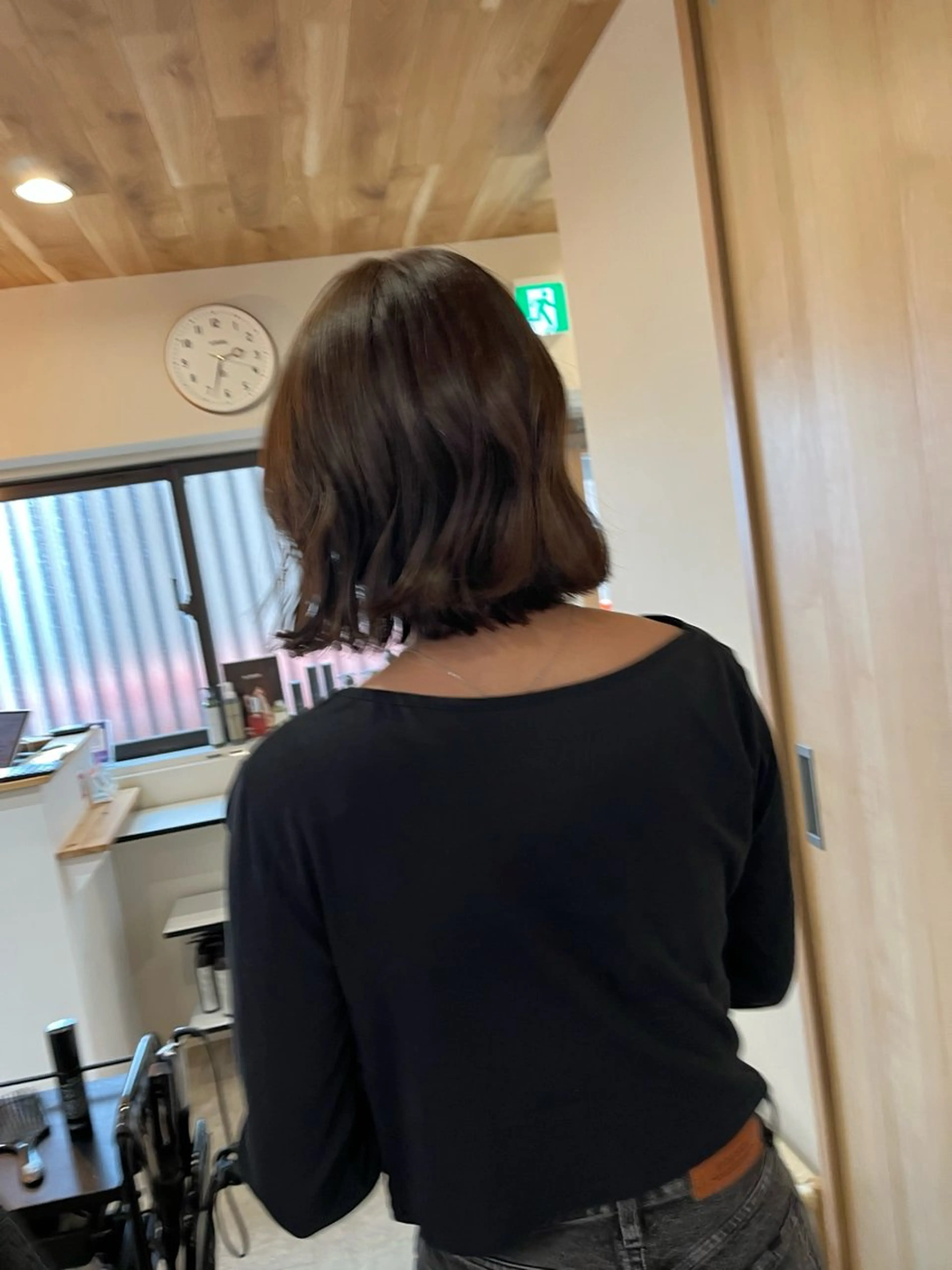 ショート カラー 下石怜子/レイヤー/ 透明感カラーのヘアスタイル