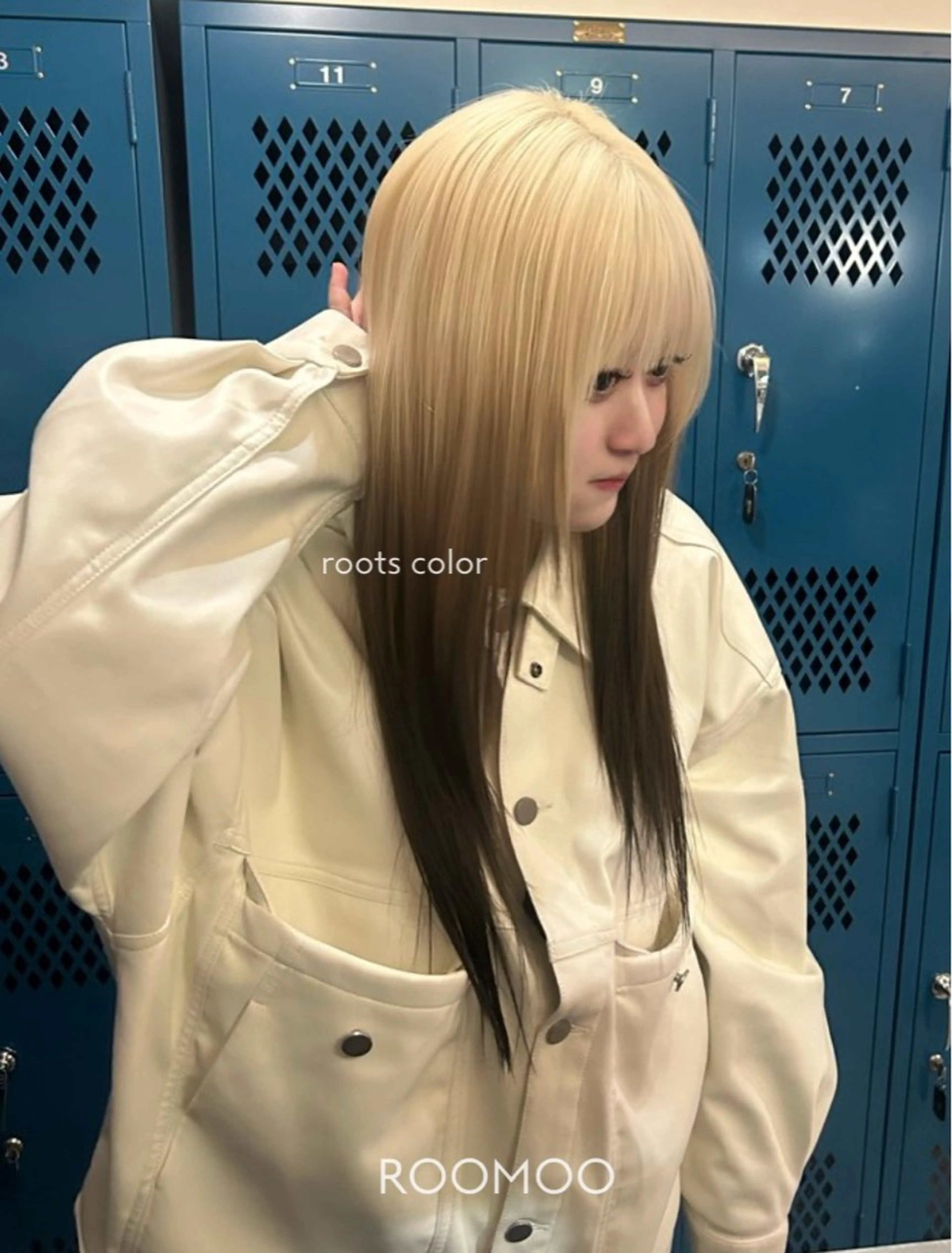 ロング カラー ブリーチ ブロンド ヘアカラー レイヤーヘア/ボブ/ ブリーチ/EMIRIのヘアスタイル