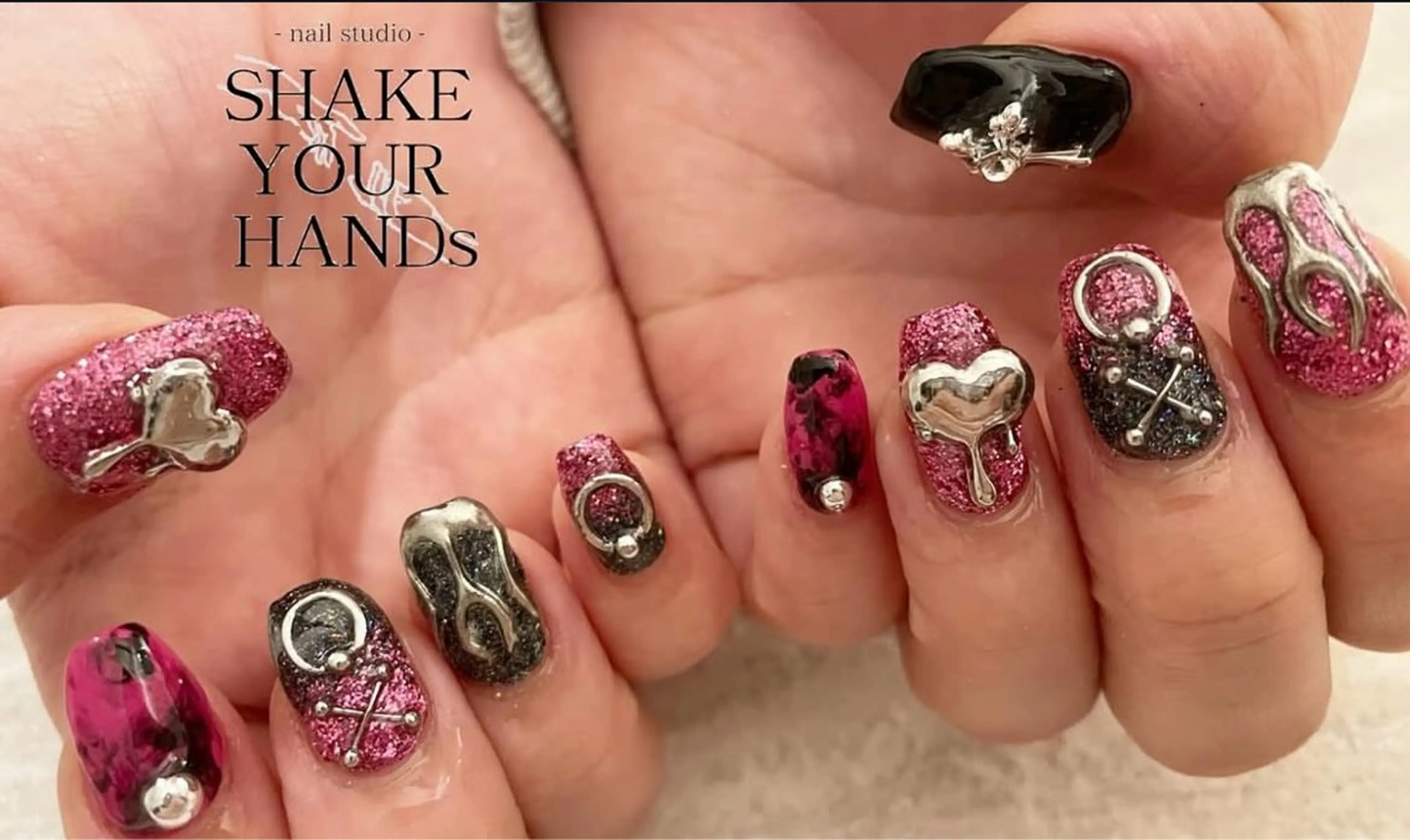 ネイル ハンドネイル ネイルスタジオ シェイクユアハンズのネイルデザイン