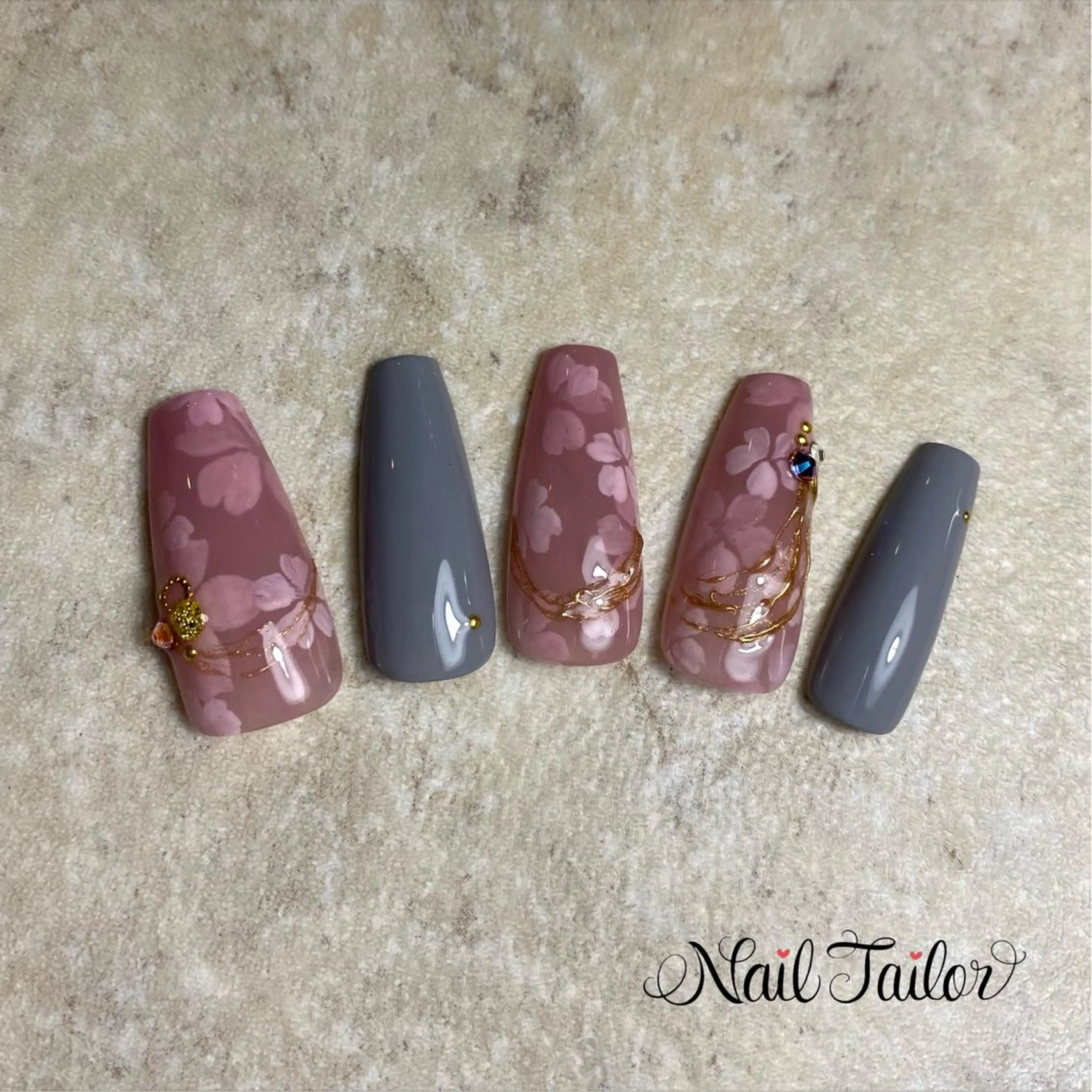 ネイル 桜ネイル 入学式 長さ出し 卒業式 オフィスネイル ハンドネイル 〜Nail Tailor〜　ネイルテイラー所属・NailTailor ネイルテイラーのネイルデザイン