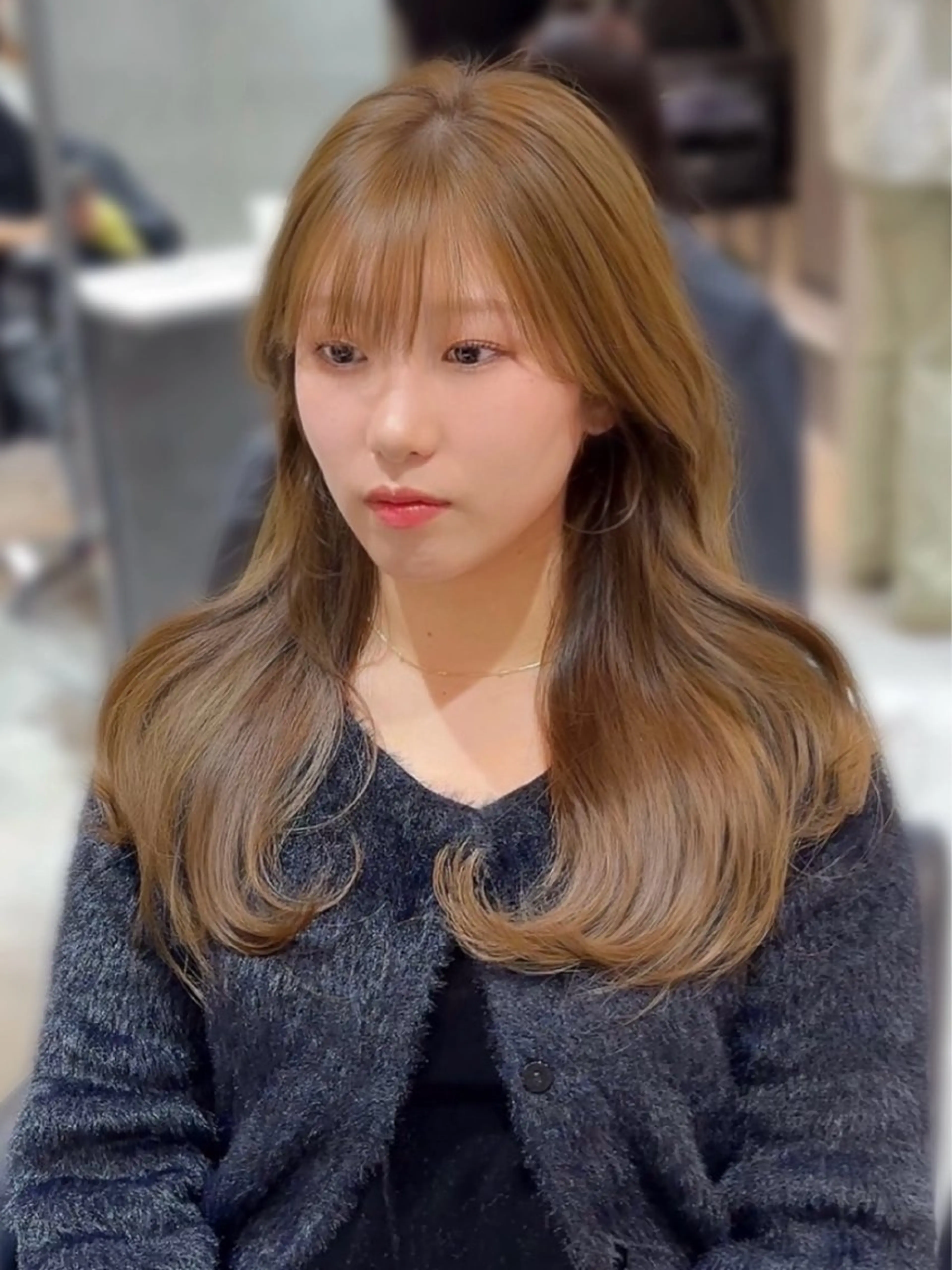 セミロング カット ヘアカラー トリートメント 新宿/韓国メンズ RIKUパーマのヘアスタイル