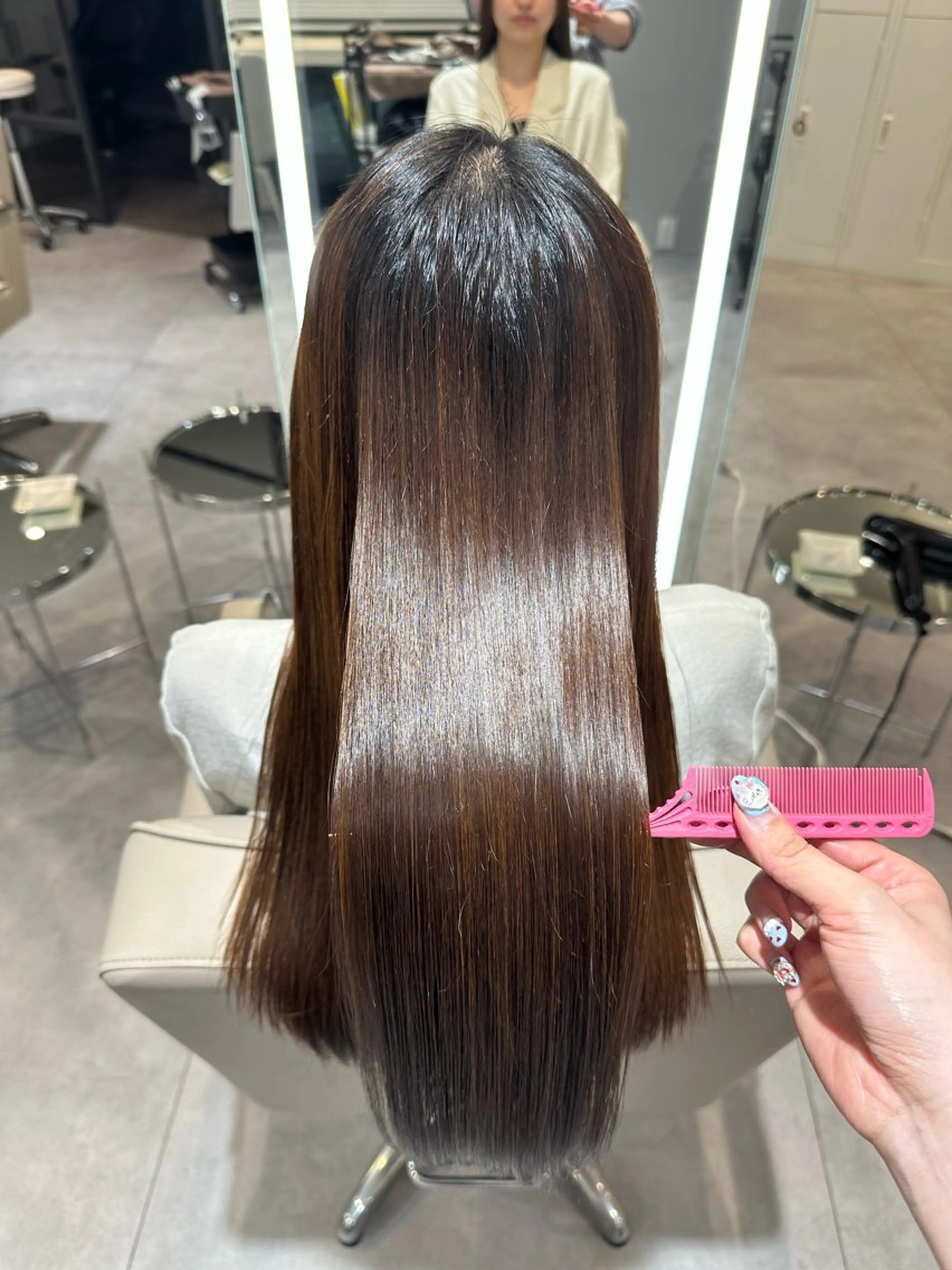 カット ヘアカラー 縮毛矯正 トリートメント Bond Story fleek所属・渡辺 麻衣のヘアスタイル