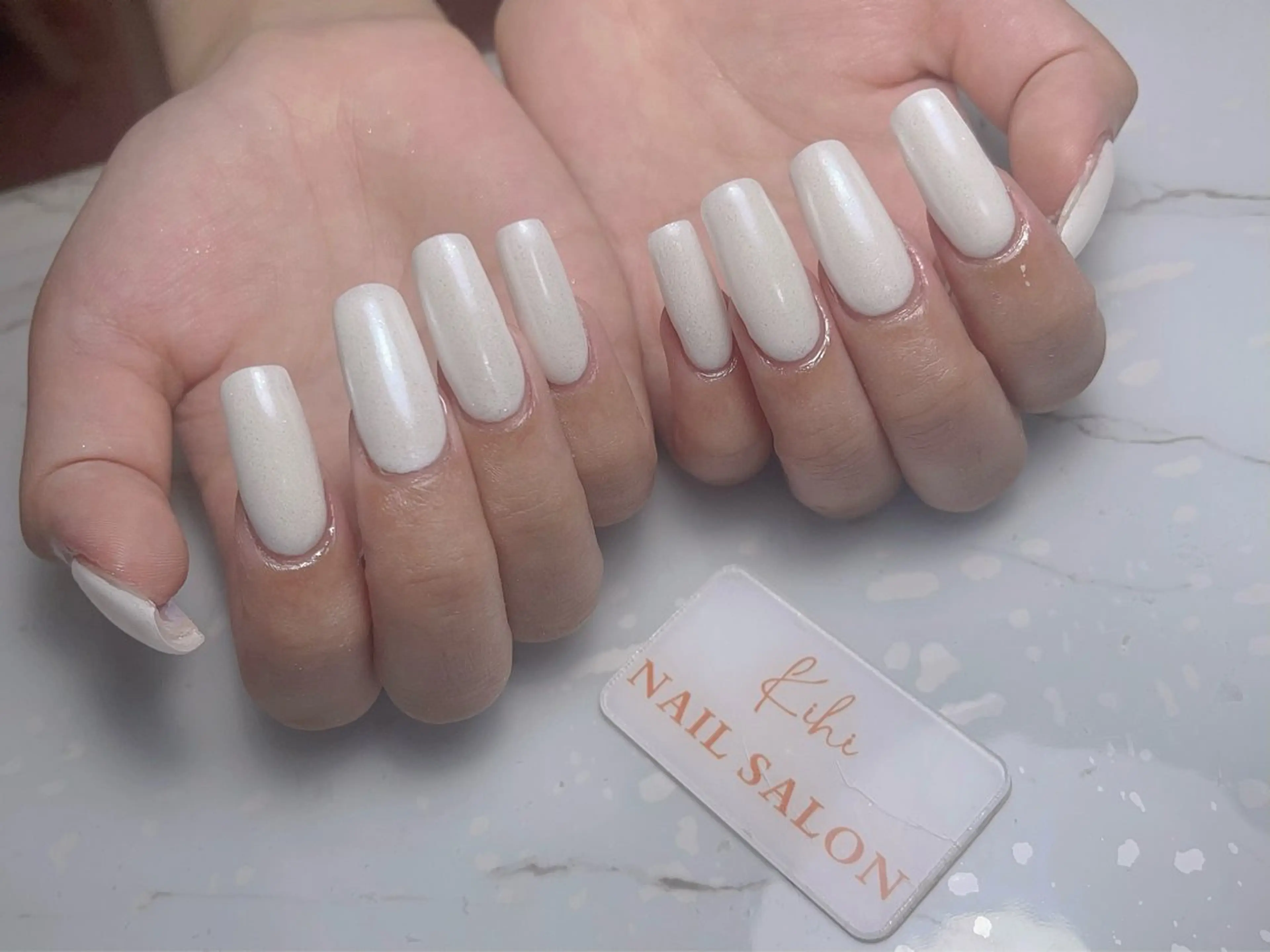 ネイル アートネイル フレンチネイル ジェルネイル グラデーション 韓国ネイル ハンドネイル 💕鈴木ユリ パラジェル/オフ無料のネイルデザイン