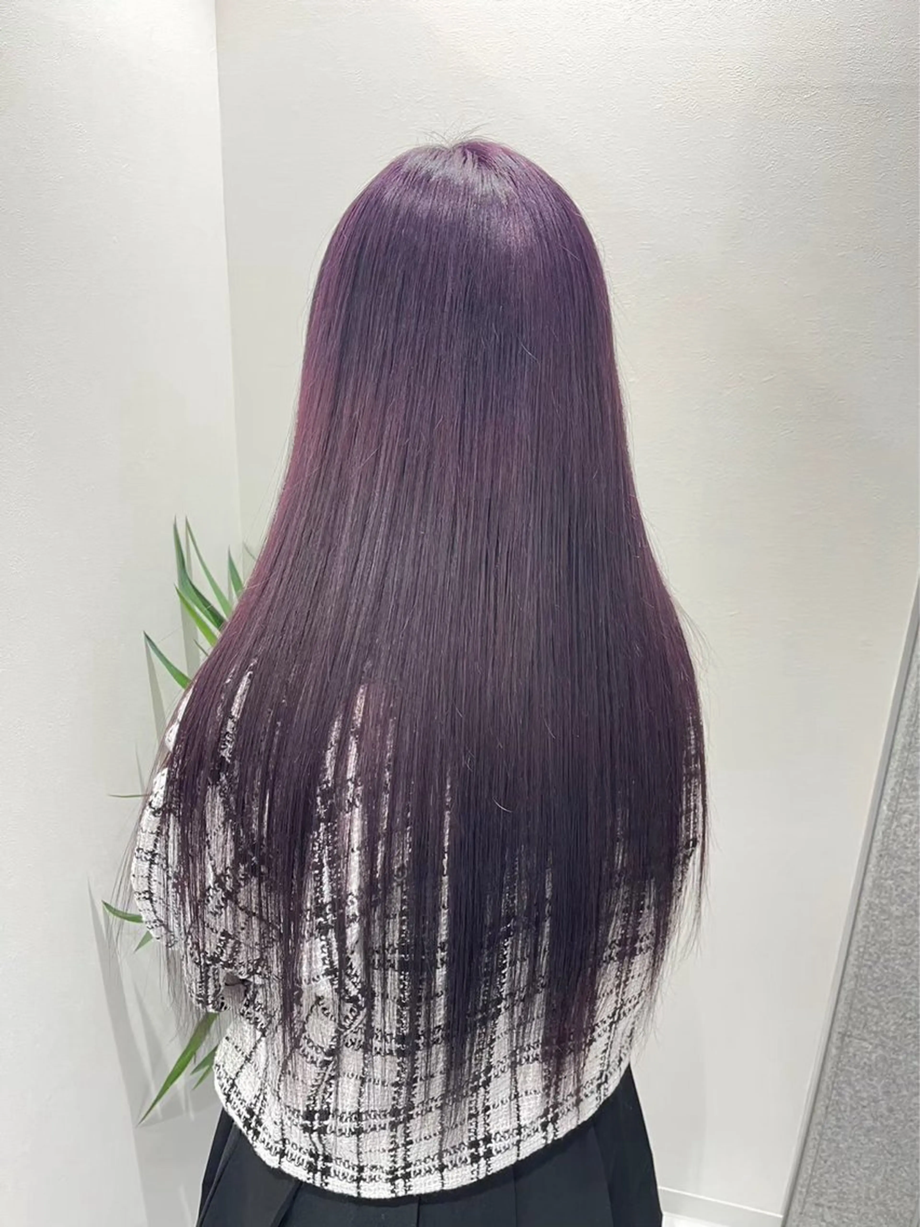 セミロング カラー ヘアアレンジ 🩵ダメージレス艶感 ハイトーン🩷のヘアスタイル