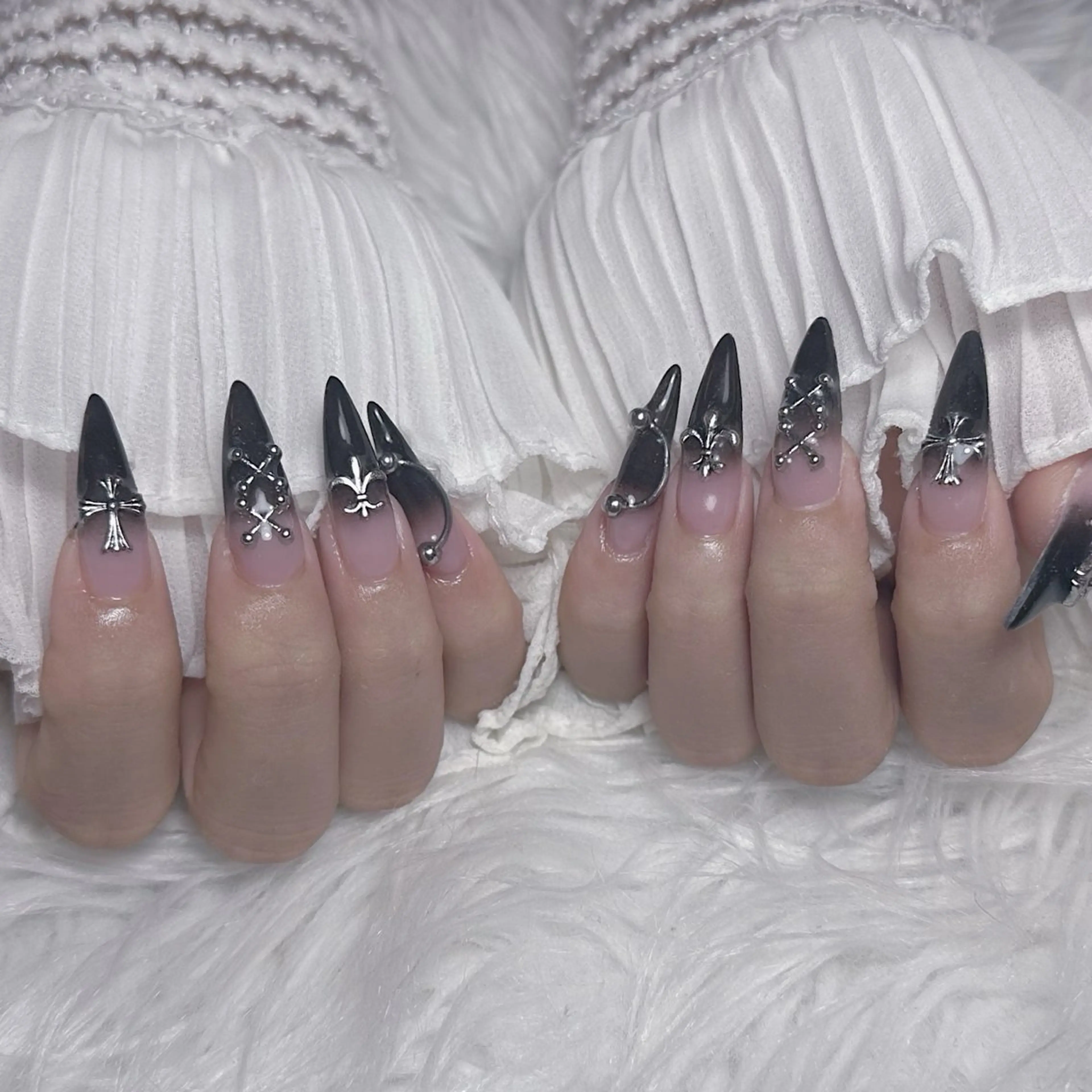 ネイル ハンドネイル Yun nail Jihoのネイルデザイン