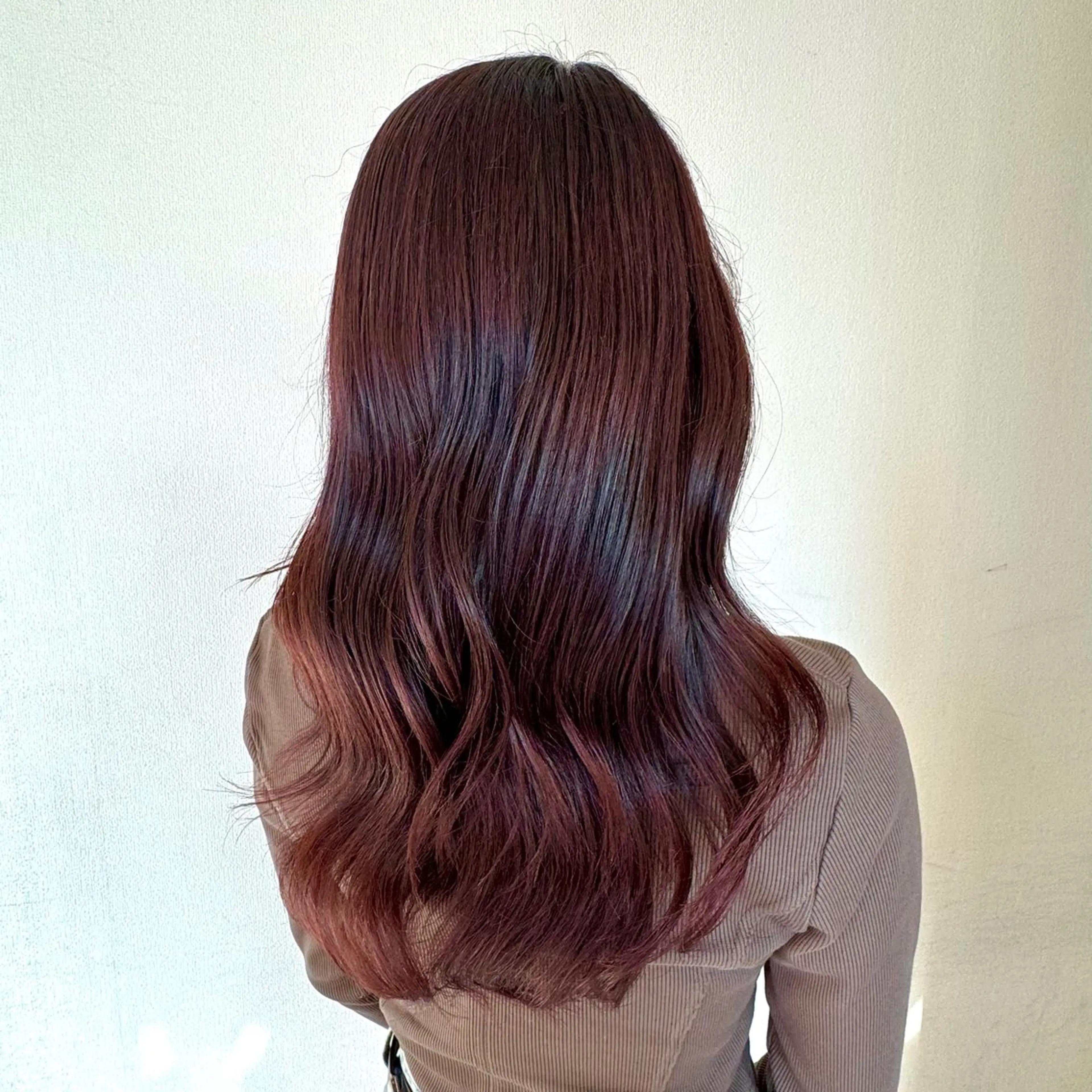 ロング ヘアカラー トリートメント 関口 優菜のヘアスタイル