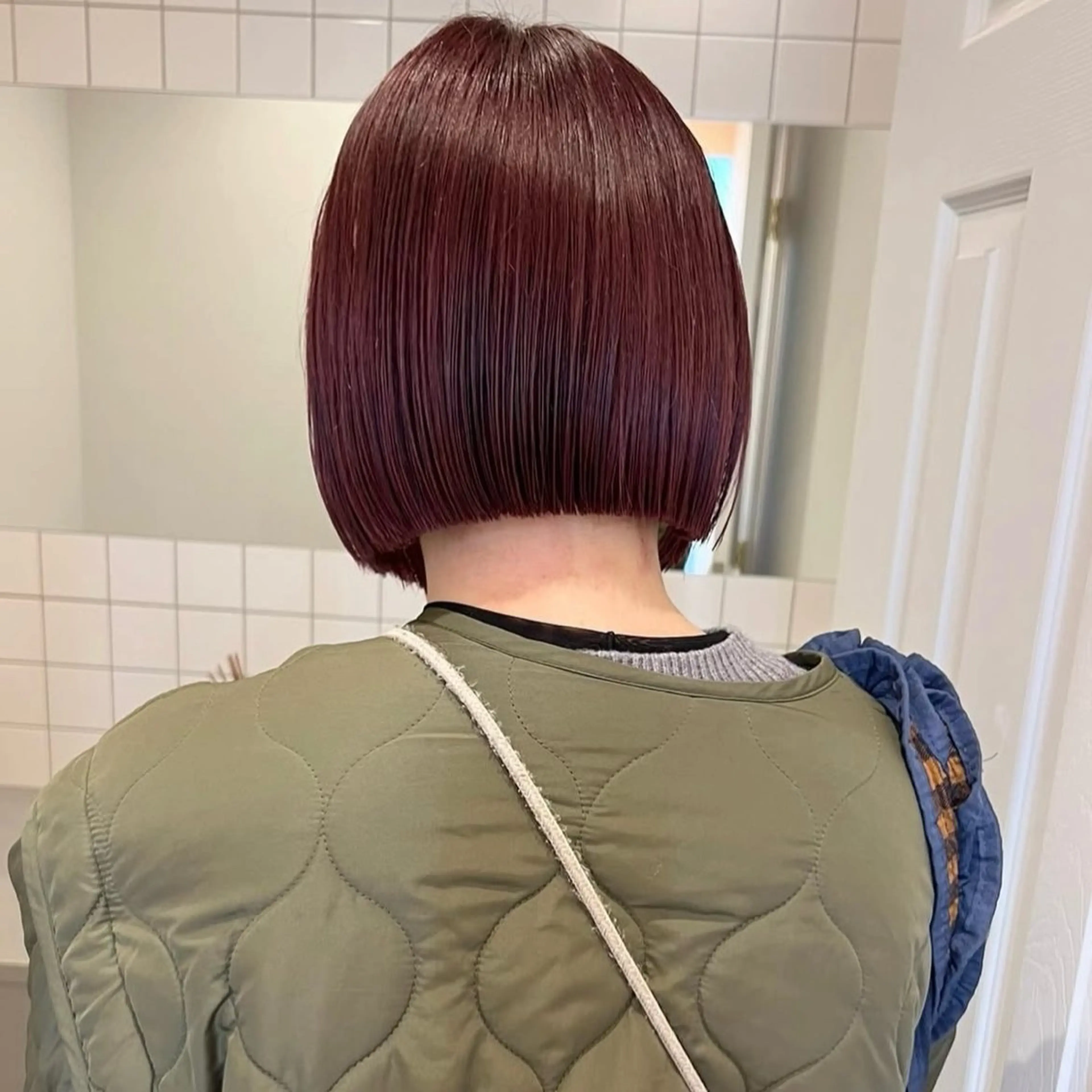 ミディアム カラー ボブ カット arisa/暖色 /伏見/レイヤーのヘアスタイル