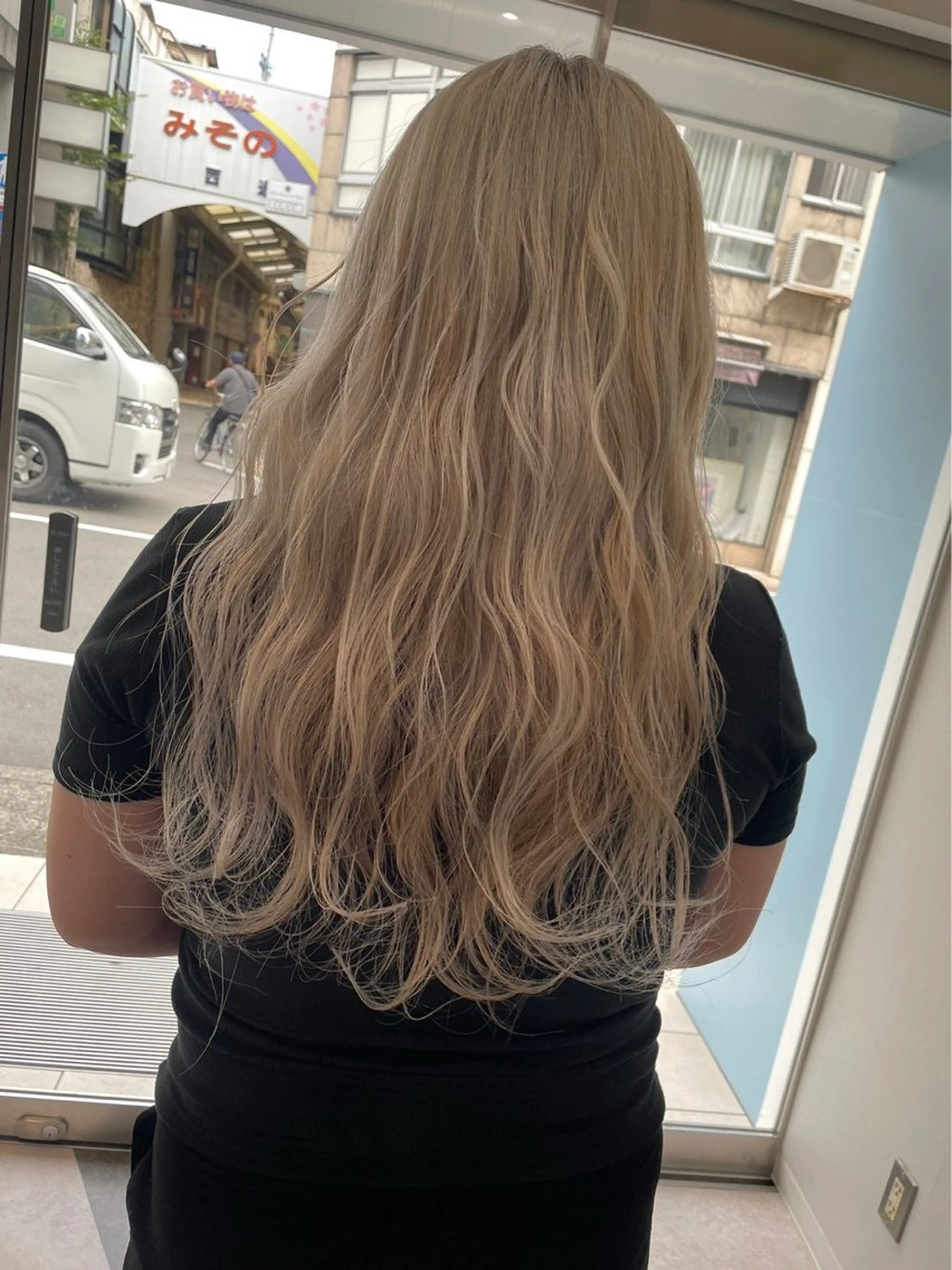 セミロング CoReまぁくん 癖毛お悩み専門のヘアスタイル