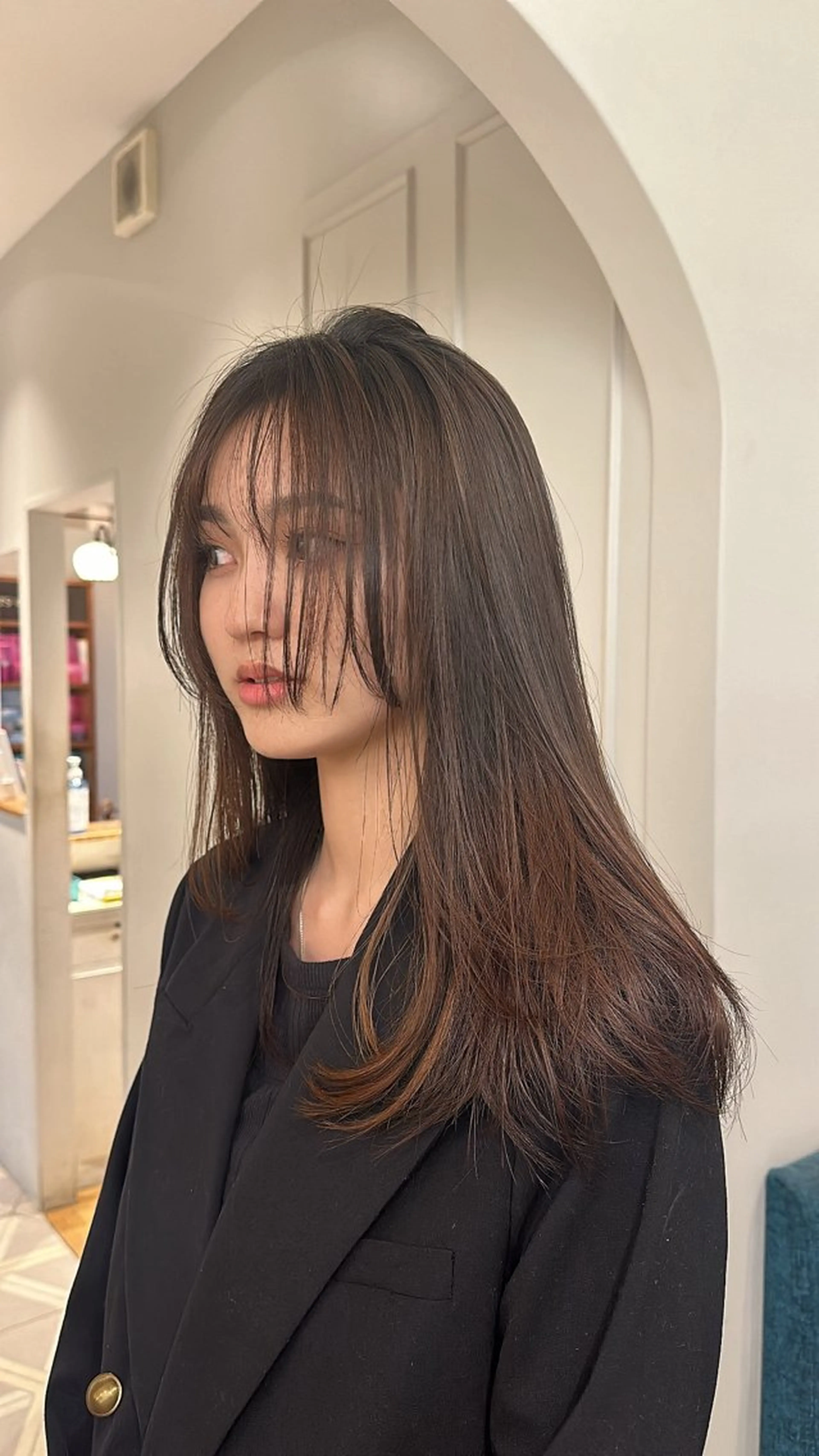 ロング カラー 顔周りカット レイヤーカット 🫧🎀tasty yama🫧🪽のヘアスタイル