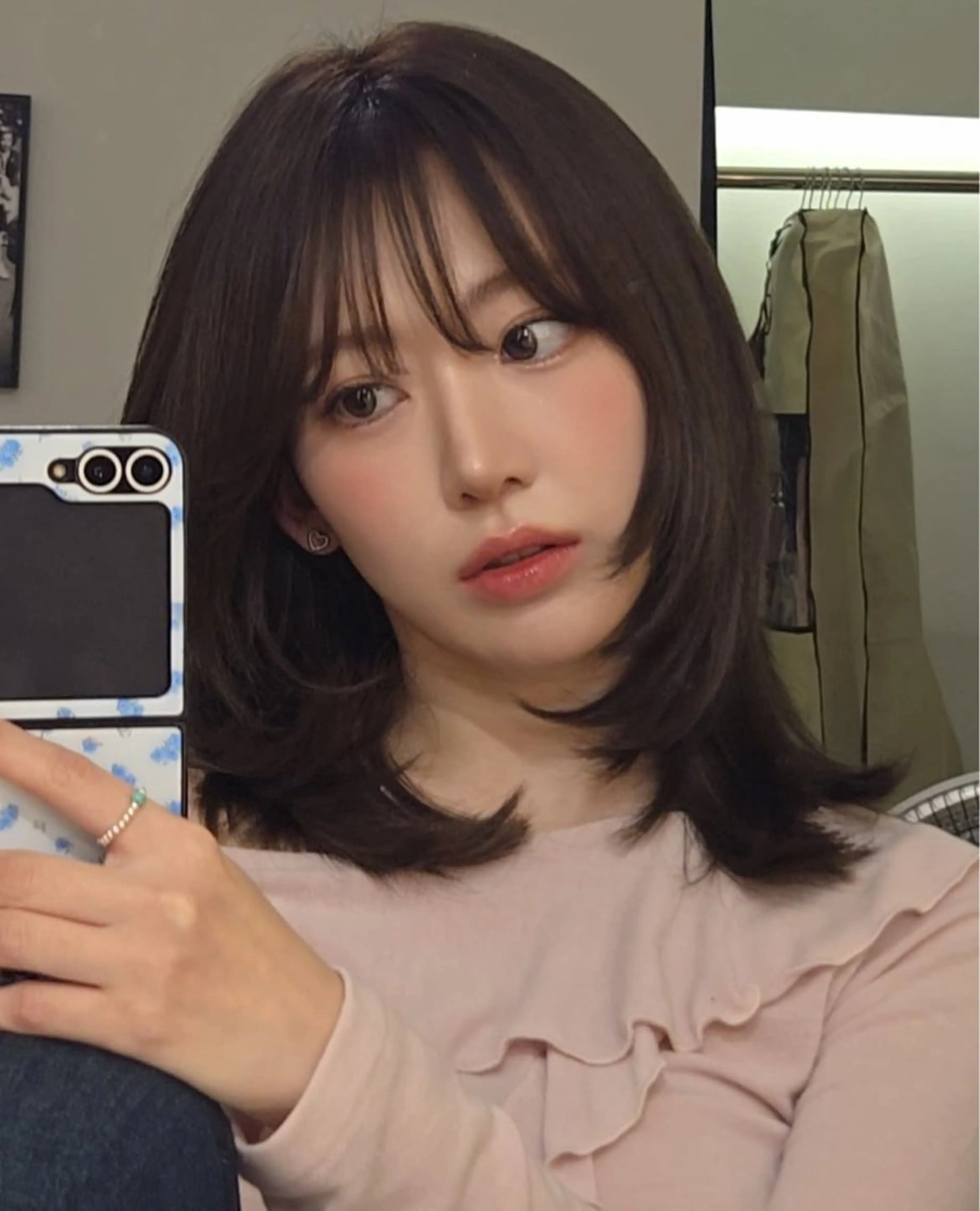 ミディアム カラー ベージュカラー ブラウンカラー ブラウンベージュ カット無料｜レイヤー カット｜韓国モテへアのヘアスタイル