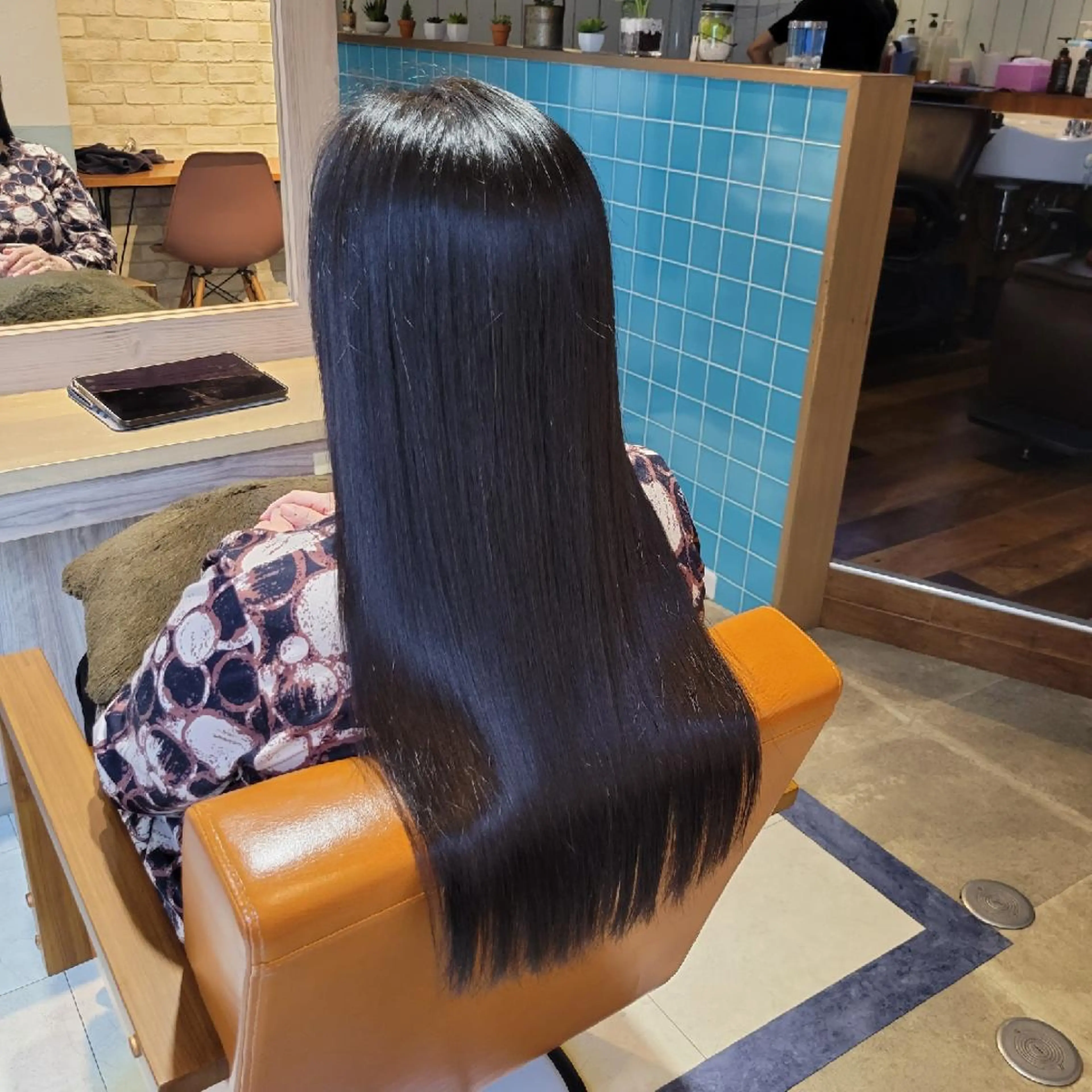 ロング カット 縮毛矯正 トリートメント alushe 岡 陽子のヘアスタイル