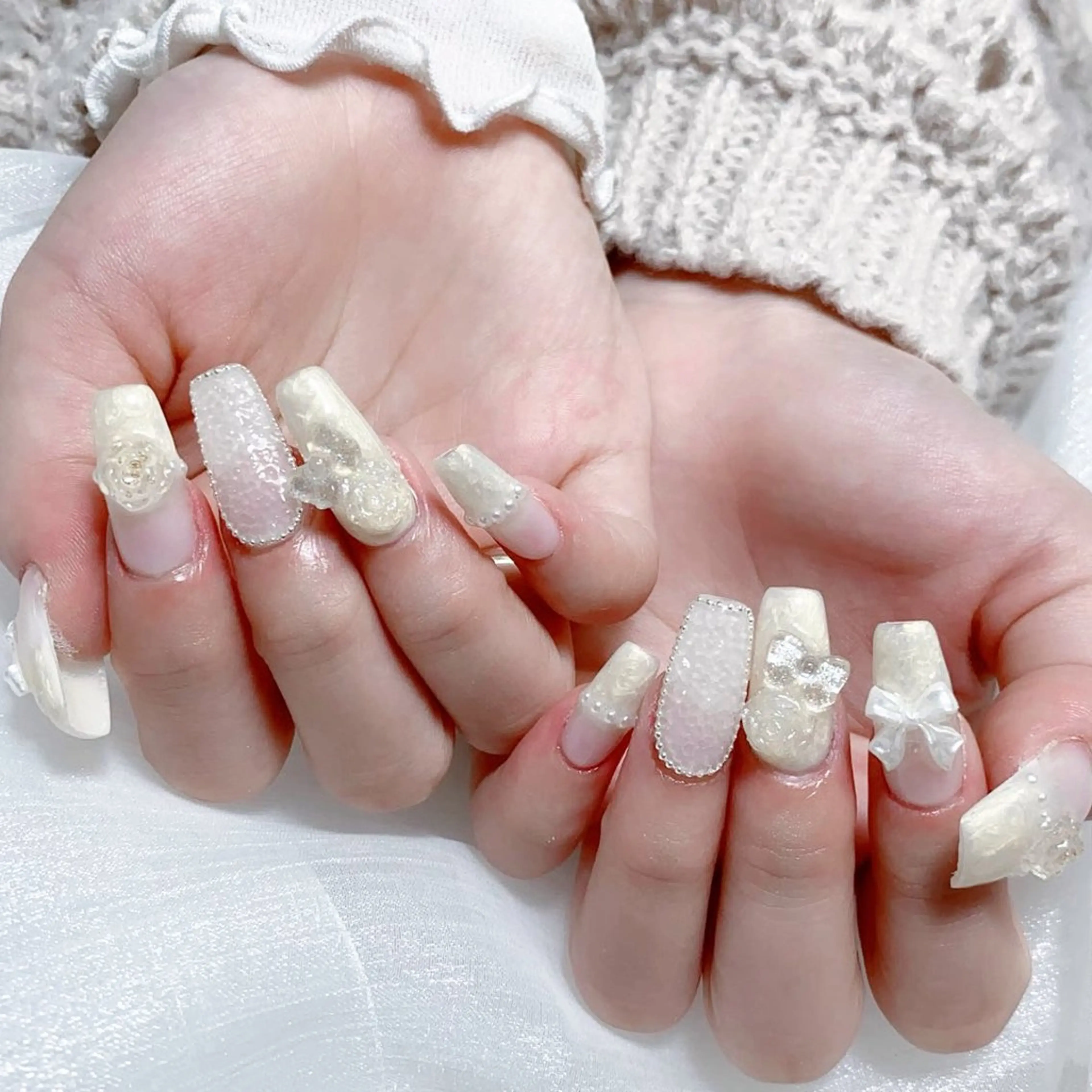 メンズ ネイル メンズ韓国風 アートネイル オーロラネイル ガーリー キラキラネイル ハンドネイル Nail salon 木にいるのネイルデザイン