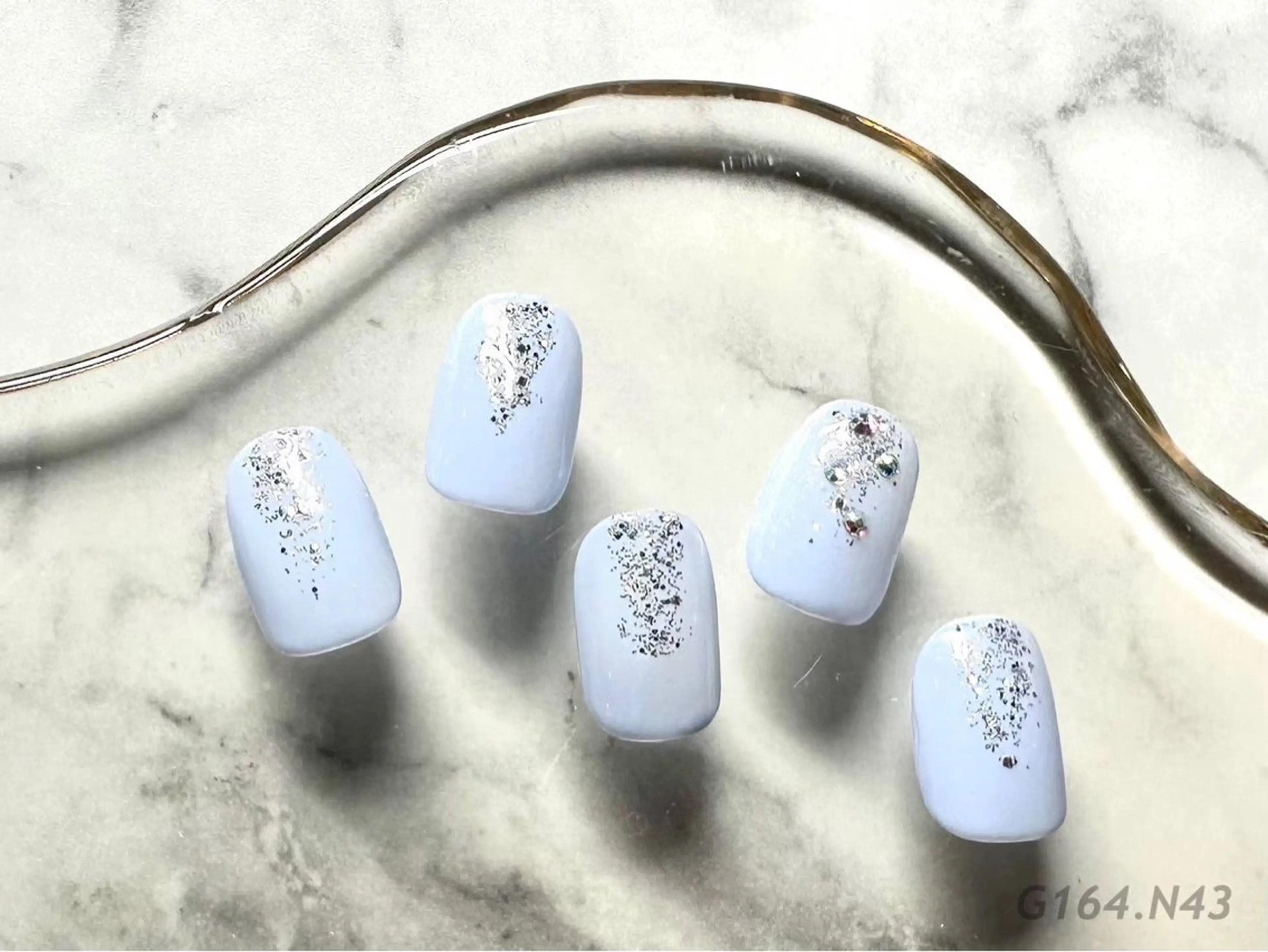 ネイル シンプルネイル 岡矢joieange 心斎橋店のネイルデザイン