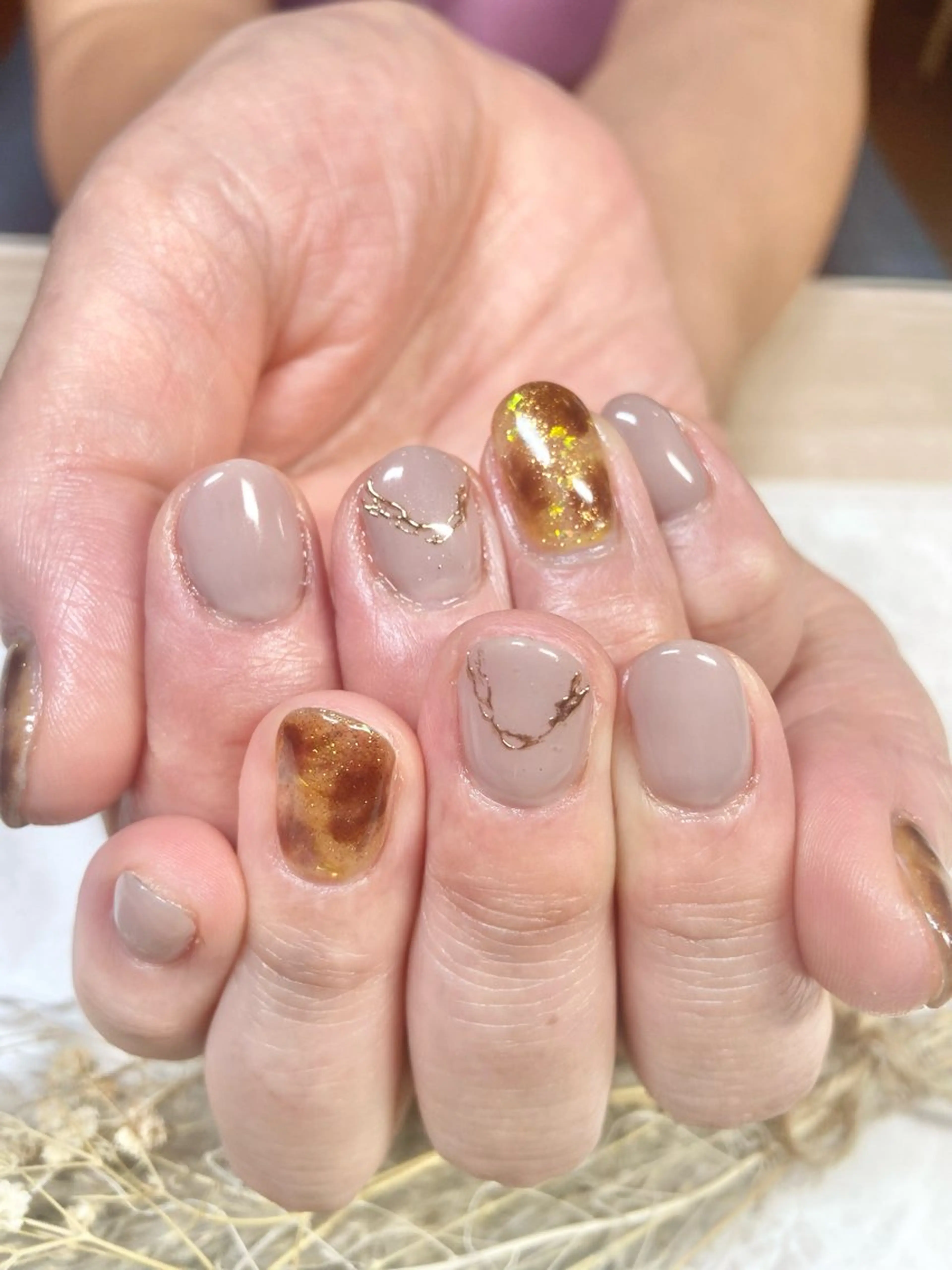 ネイル べっ甲ネイル ハンドネイル ネイルサロン ステラのネイルデザイン