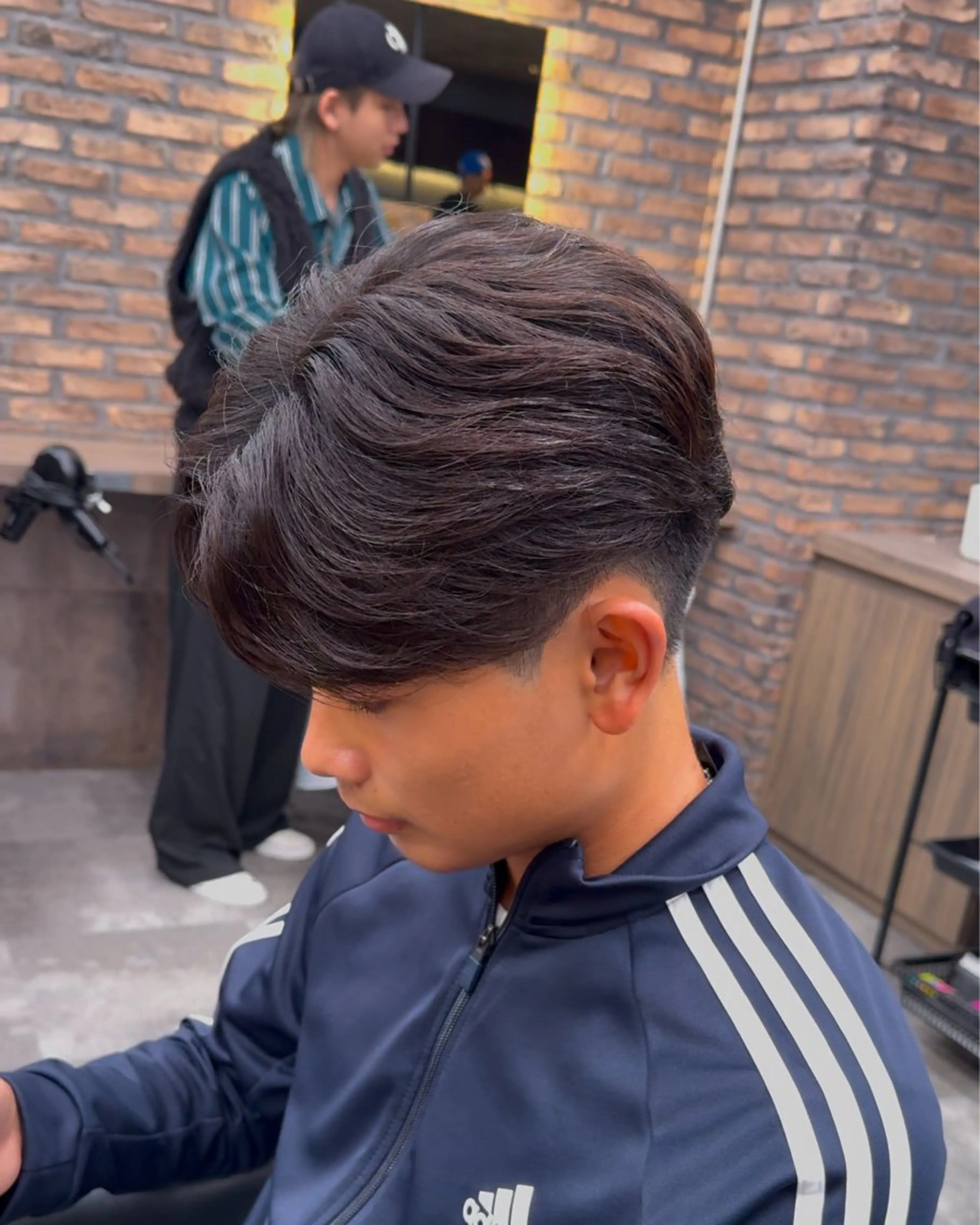 ショート パーマ ヘアアレンジ メンズ カット パーマ ヘアセット Ryo横浜韓国ヘア/ ハイトーン/縮毛矯正のヘアスタイル