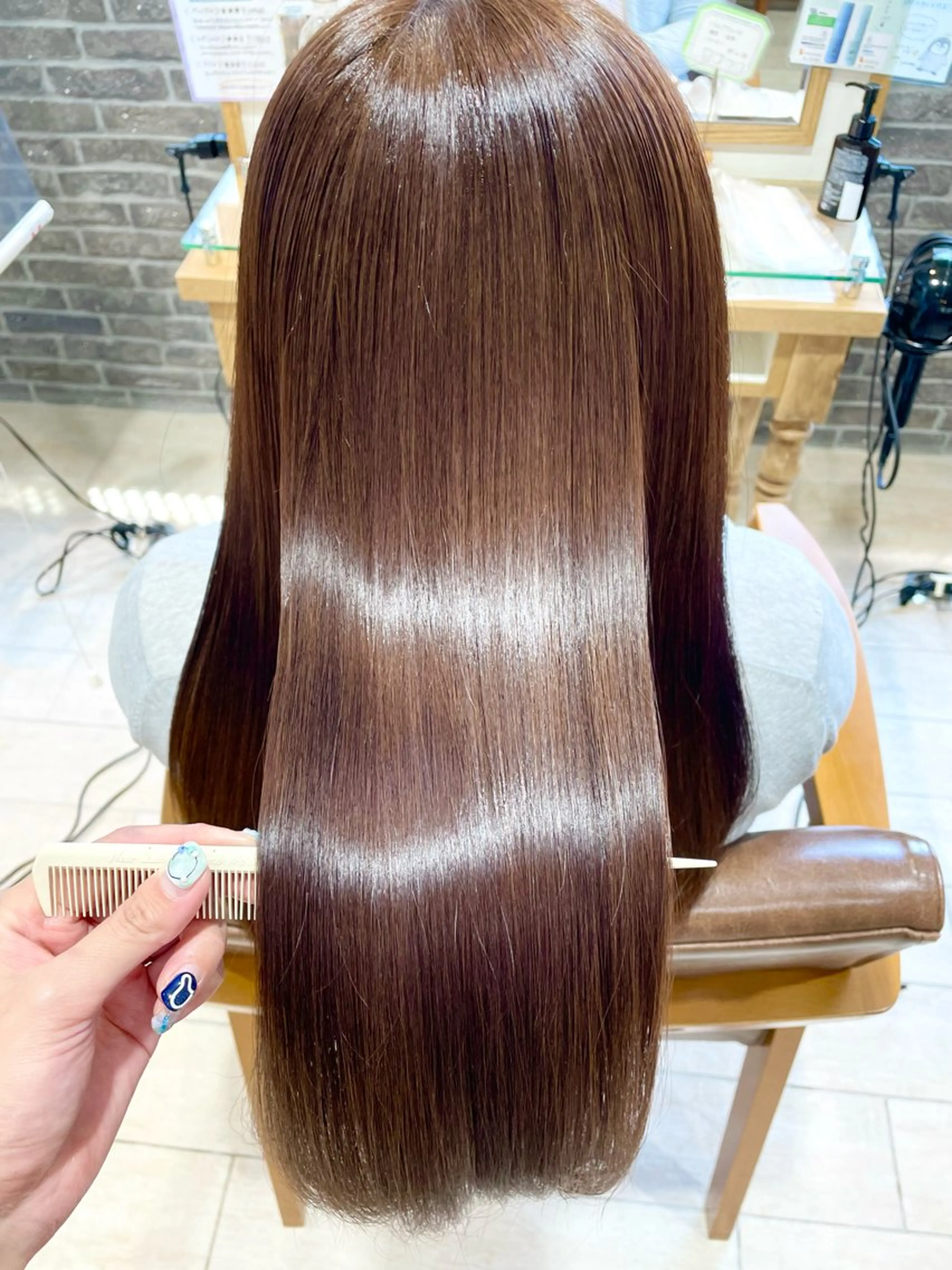 ロング LOST CITY 横浜所属・🪐脱白髪染め 🪐松尾菜々美のヘアスタイル