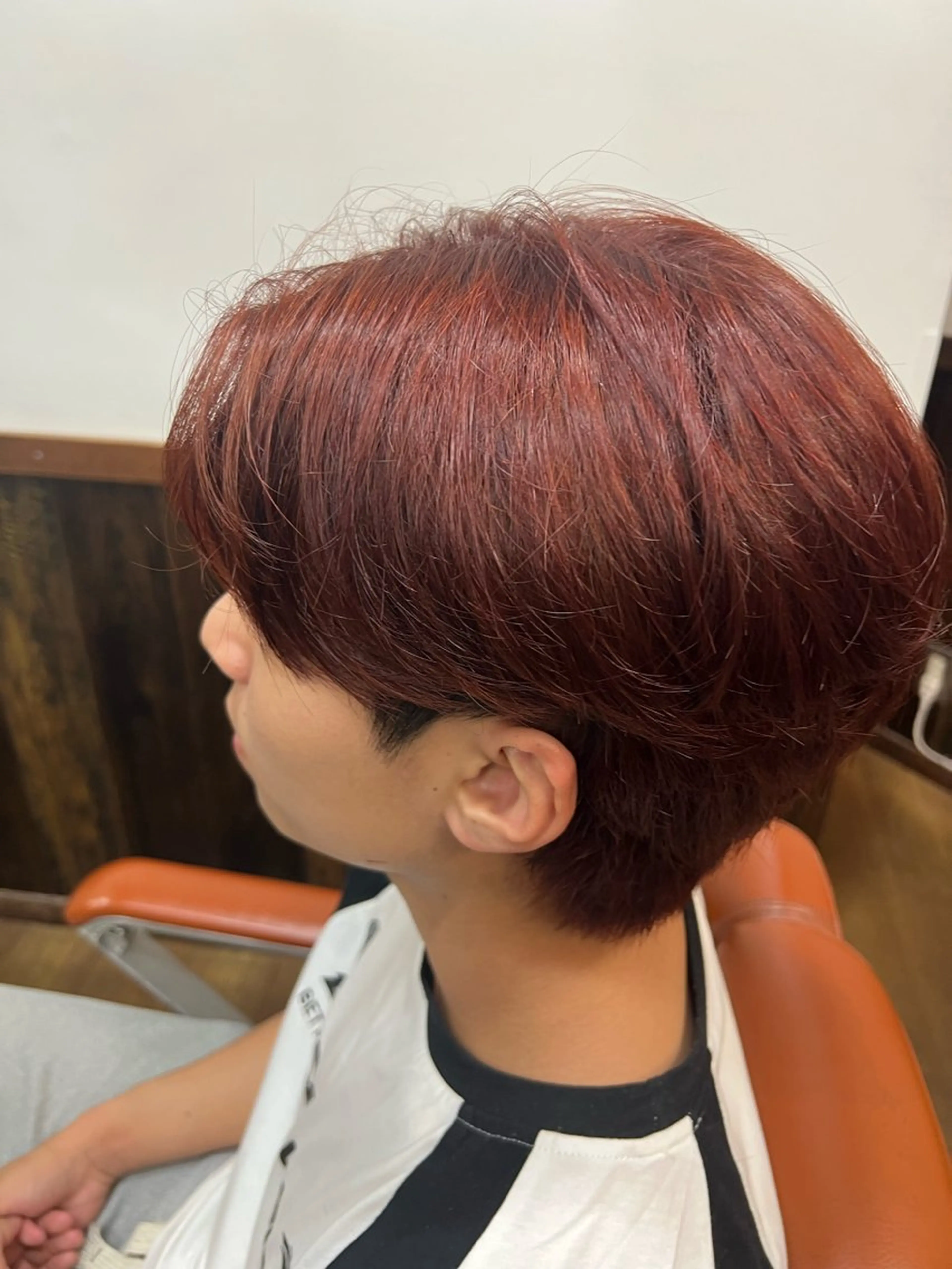 カラー ヘアー　プランニング　ビジョン所属・渡邉 来伸のヘアスタイル