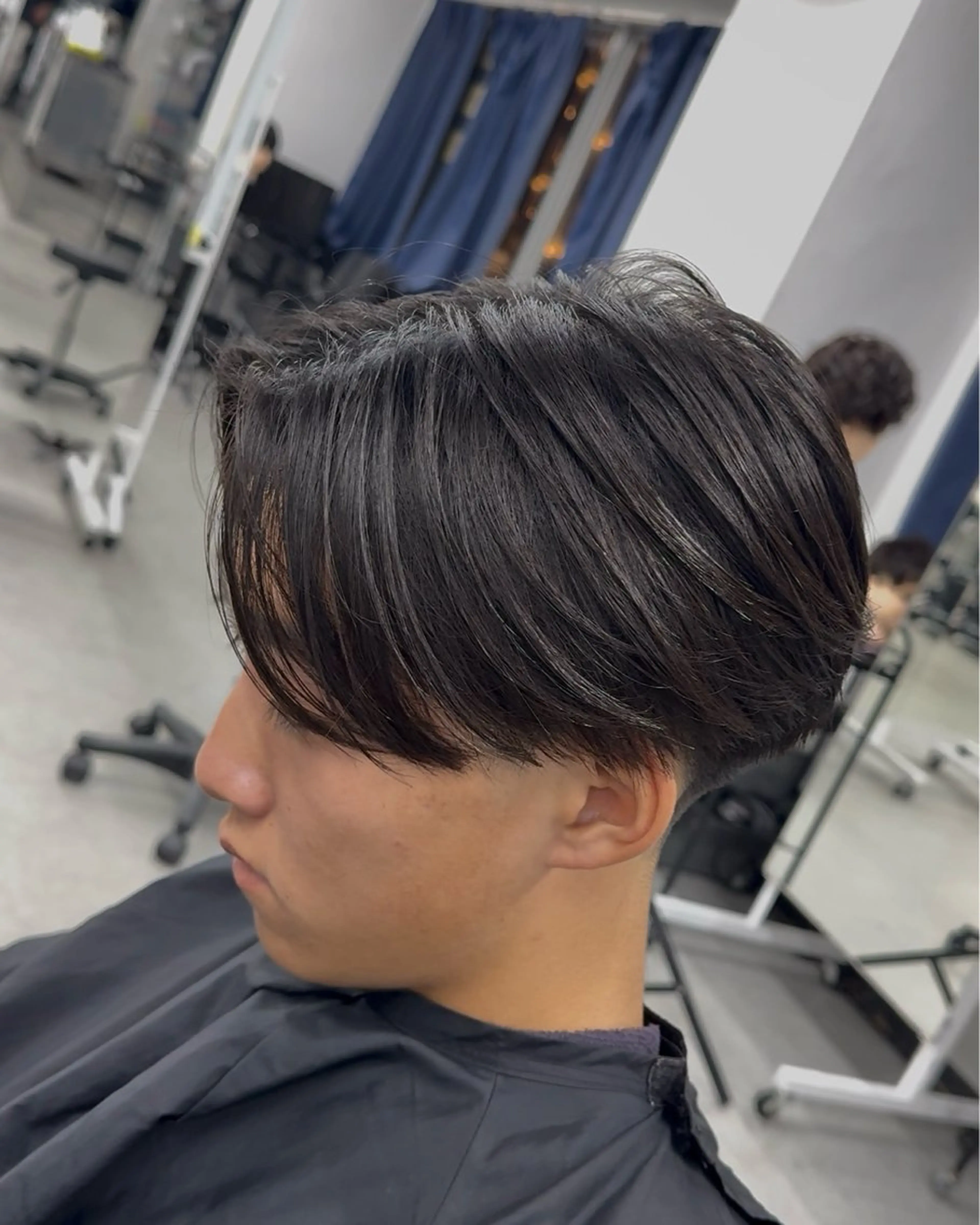 メンズ カット シャドウ/波巻き 朝崎倭斗のヘアスタイル