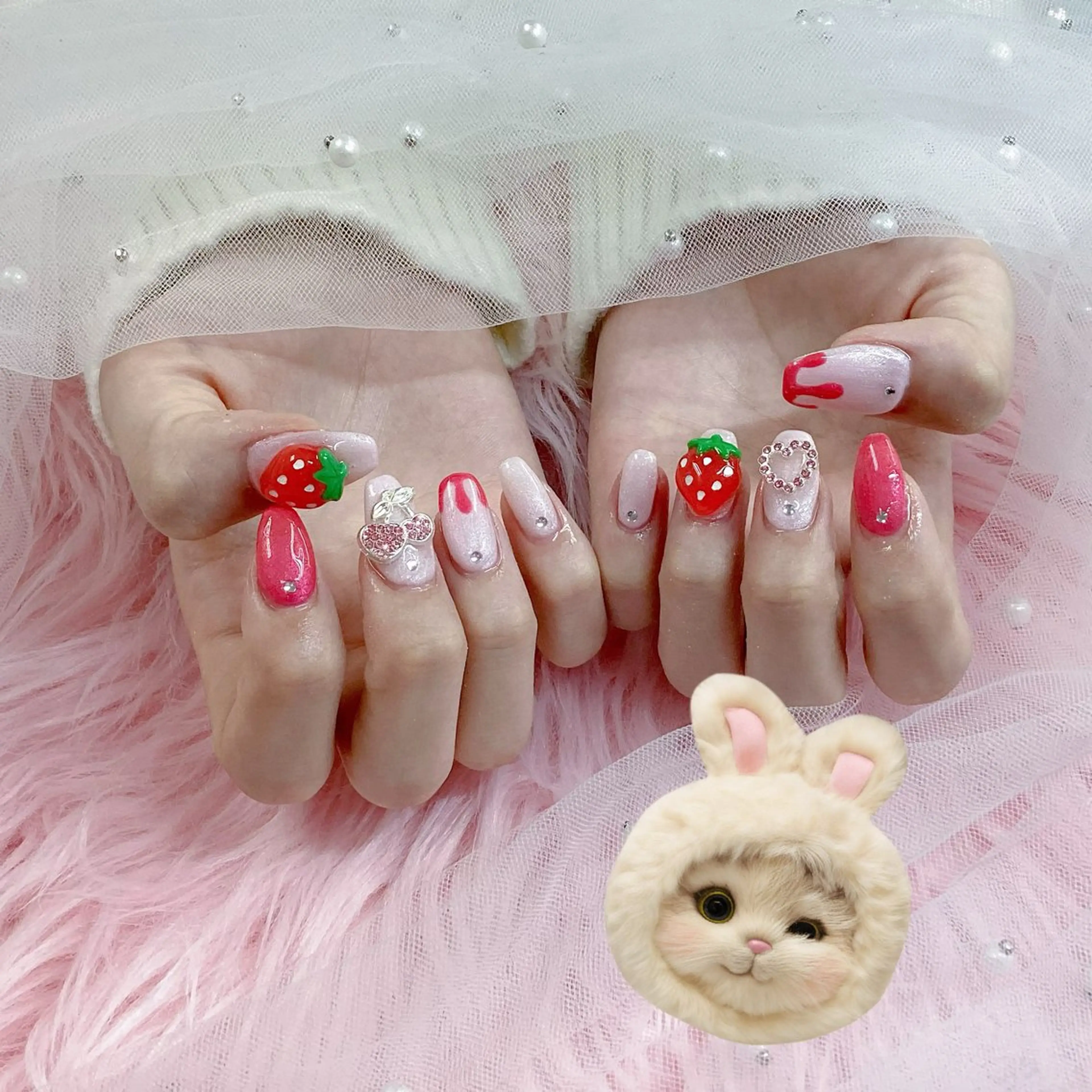 ネイル パーツ全部¥110 サロンミミのネイルデザイン