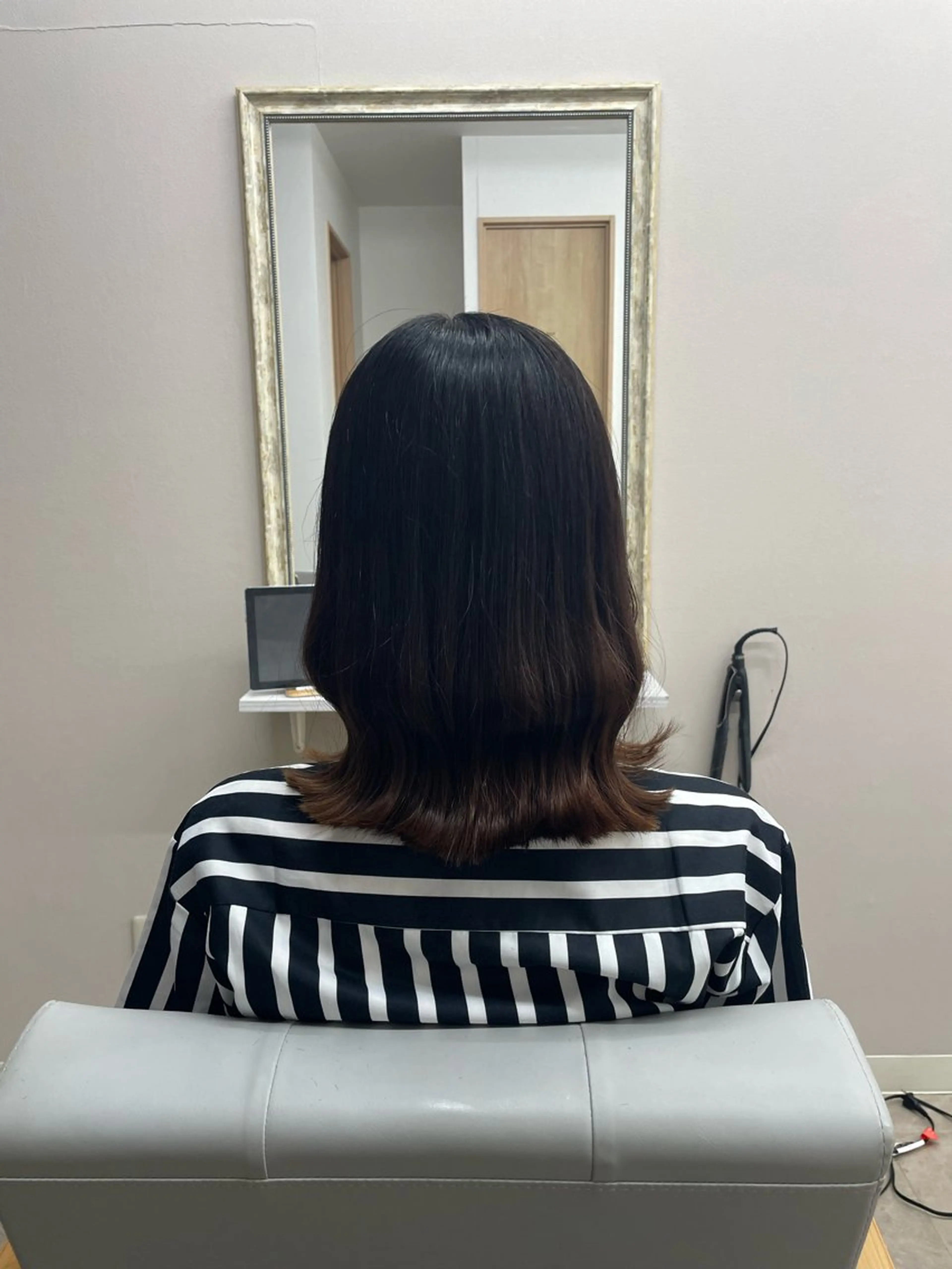 ミディアム くびれヘア 《luna》 ayaneのヘアスタイル