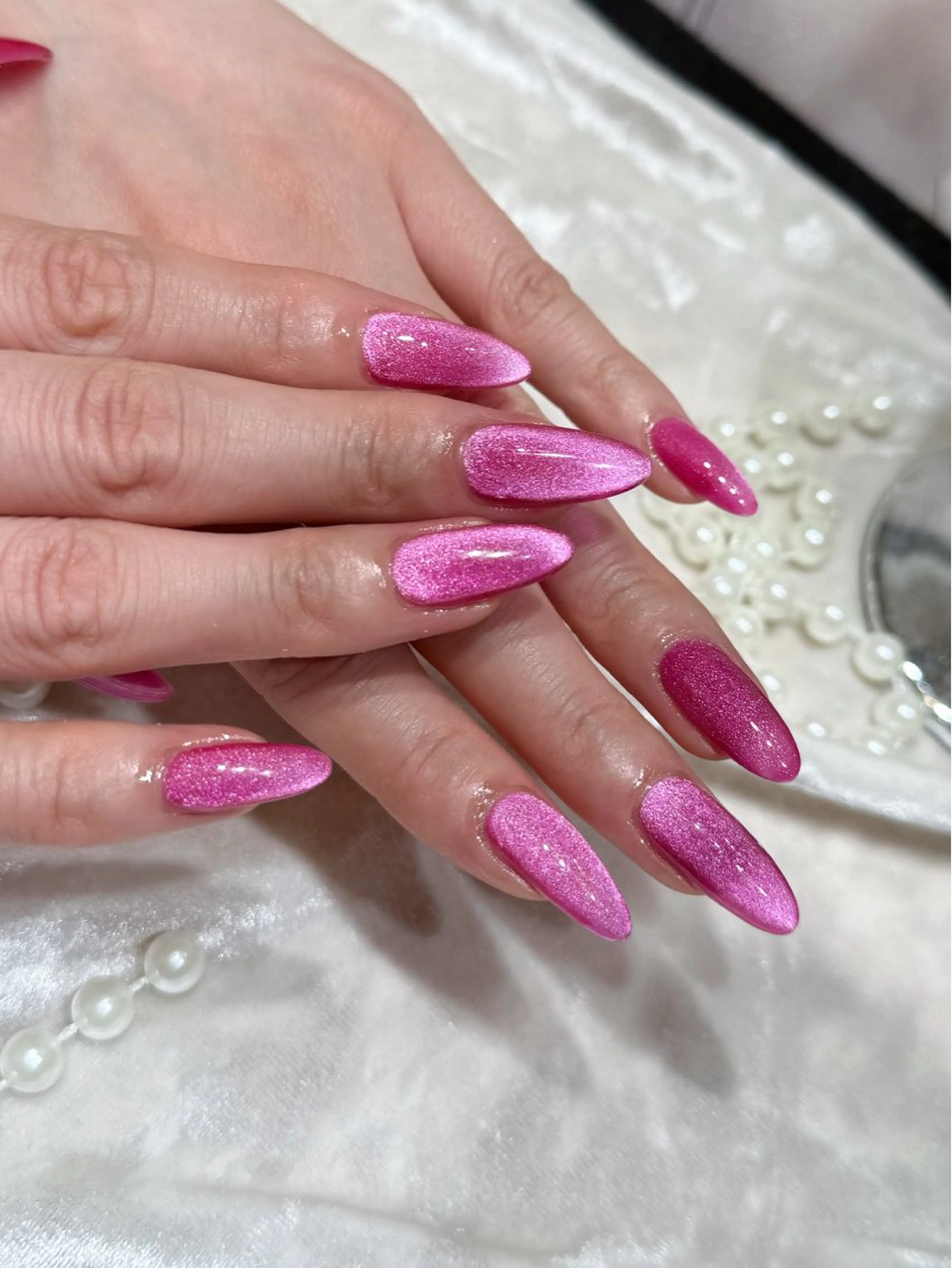 ネイル アートネイル フットネイル ジェルネイル ハート マグネットネイル Babarla　Nail　Salon所属・babarla Nailのネイルデザイン