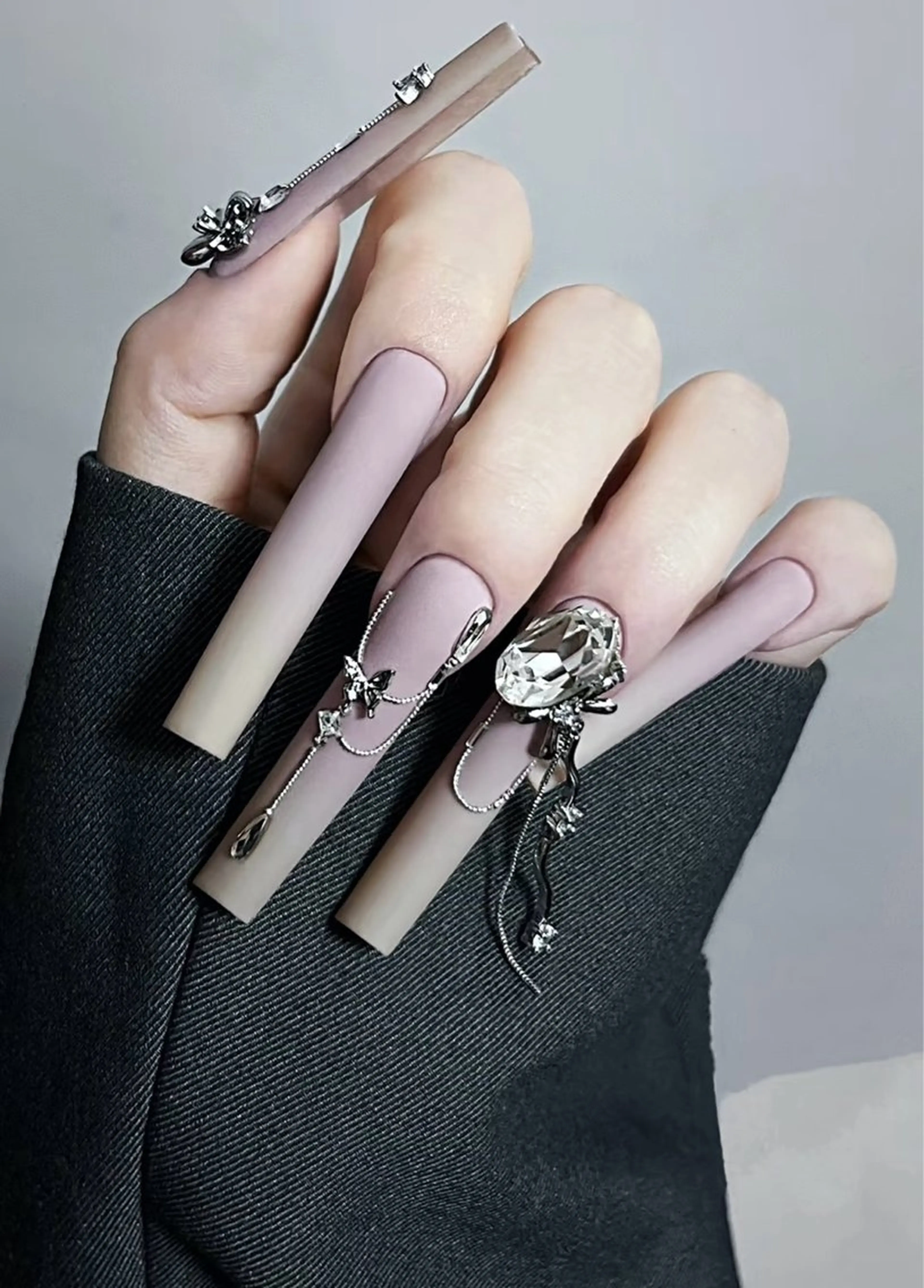 ネイル アートネイル オーロラネイル チークネイル フレンチネイル ガラスフレンチ ハンドネイル 🎀🎀YooLi Nail Salonのネイルデザイン