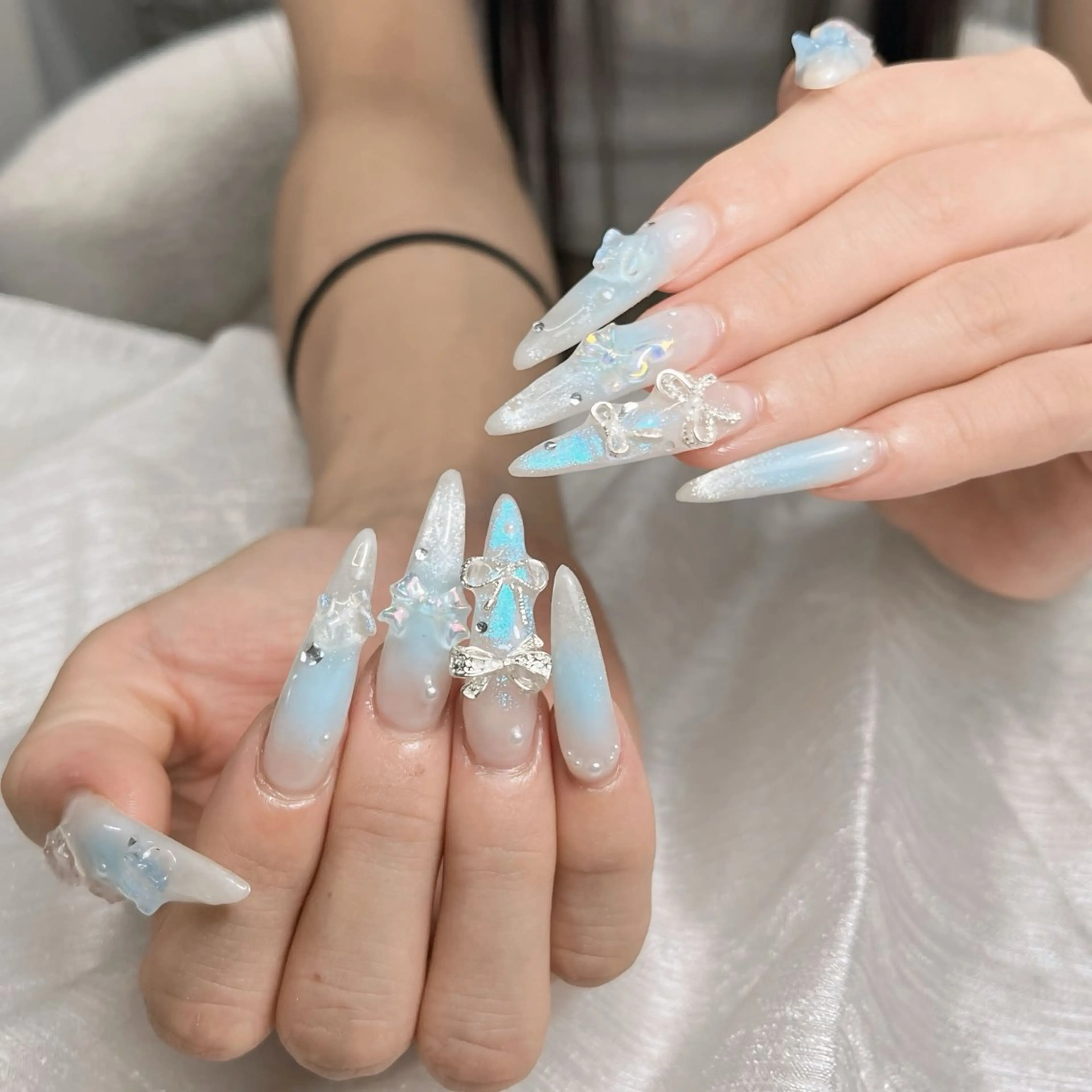 ネイル アートネイル ハロウィン キラキラネイル シンプルネイル ハンドネイル ハンドケア ちごみ Novaのネイルデザイン