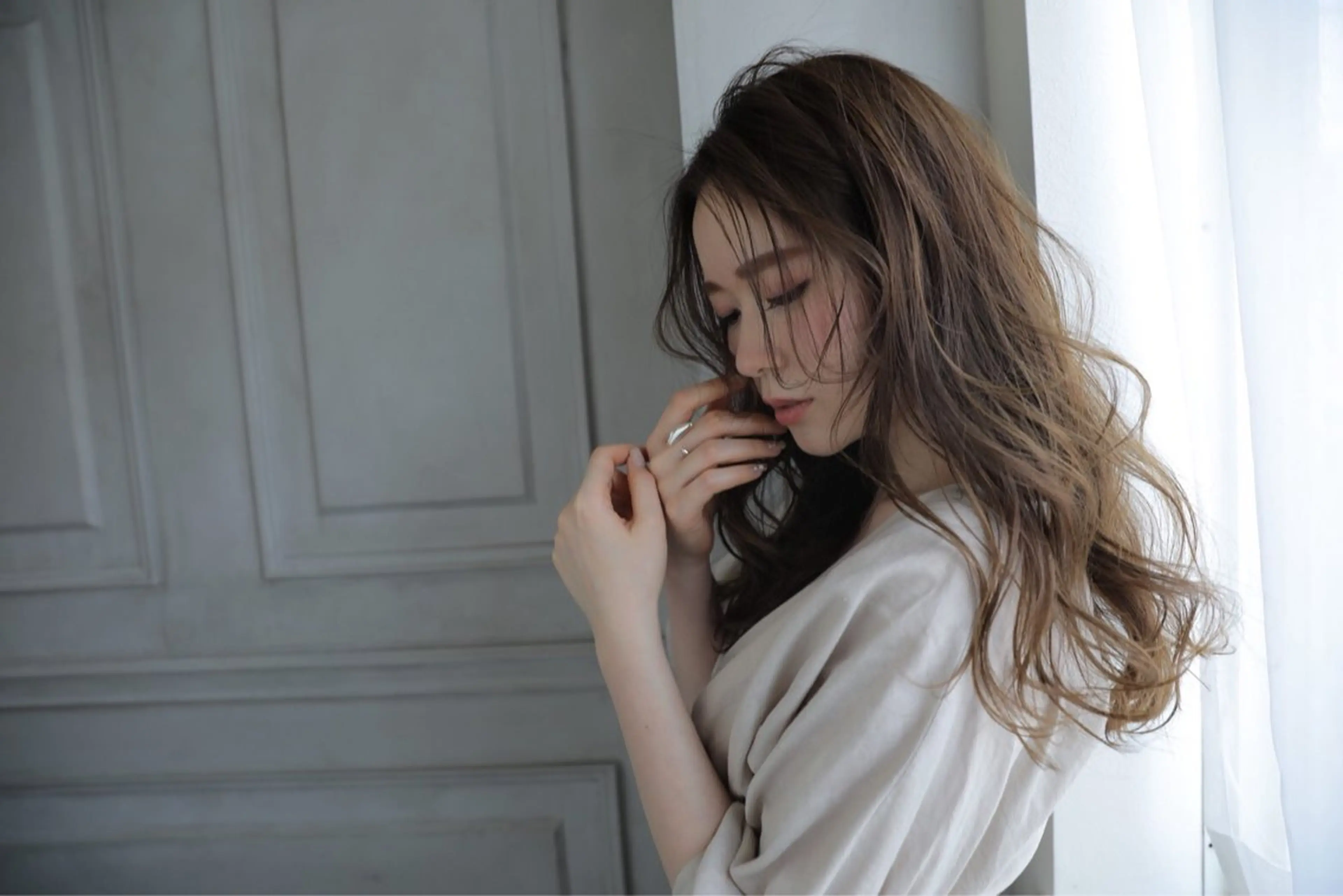 セミロング カラー 朝田 拓実のヘアスタイル