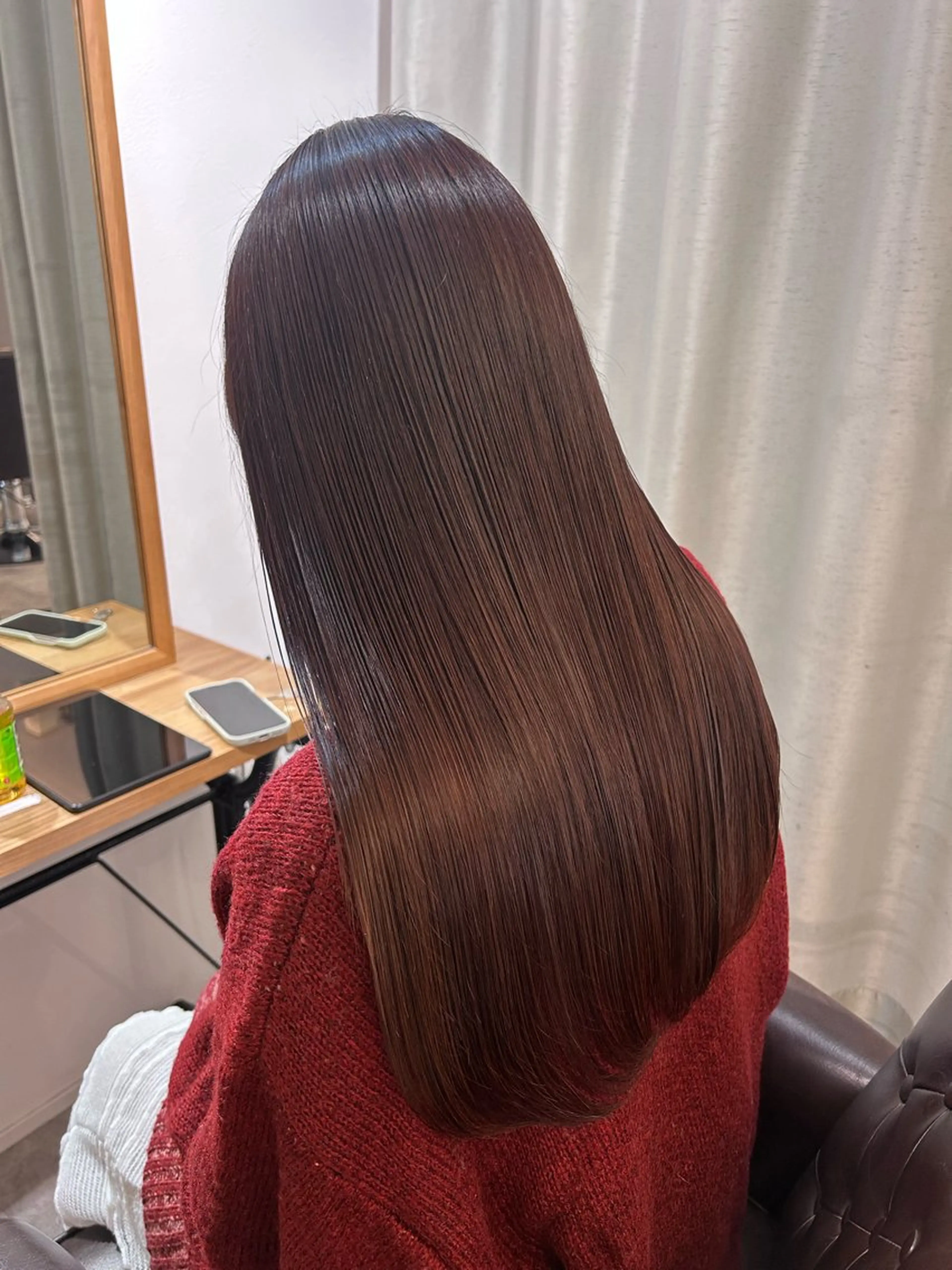 ロング ANs. YUIのヘアスタイル